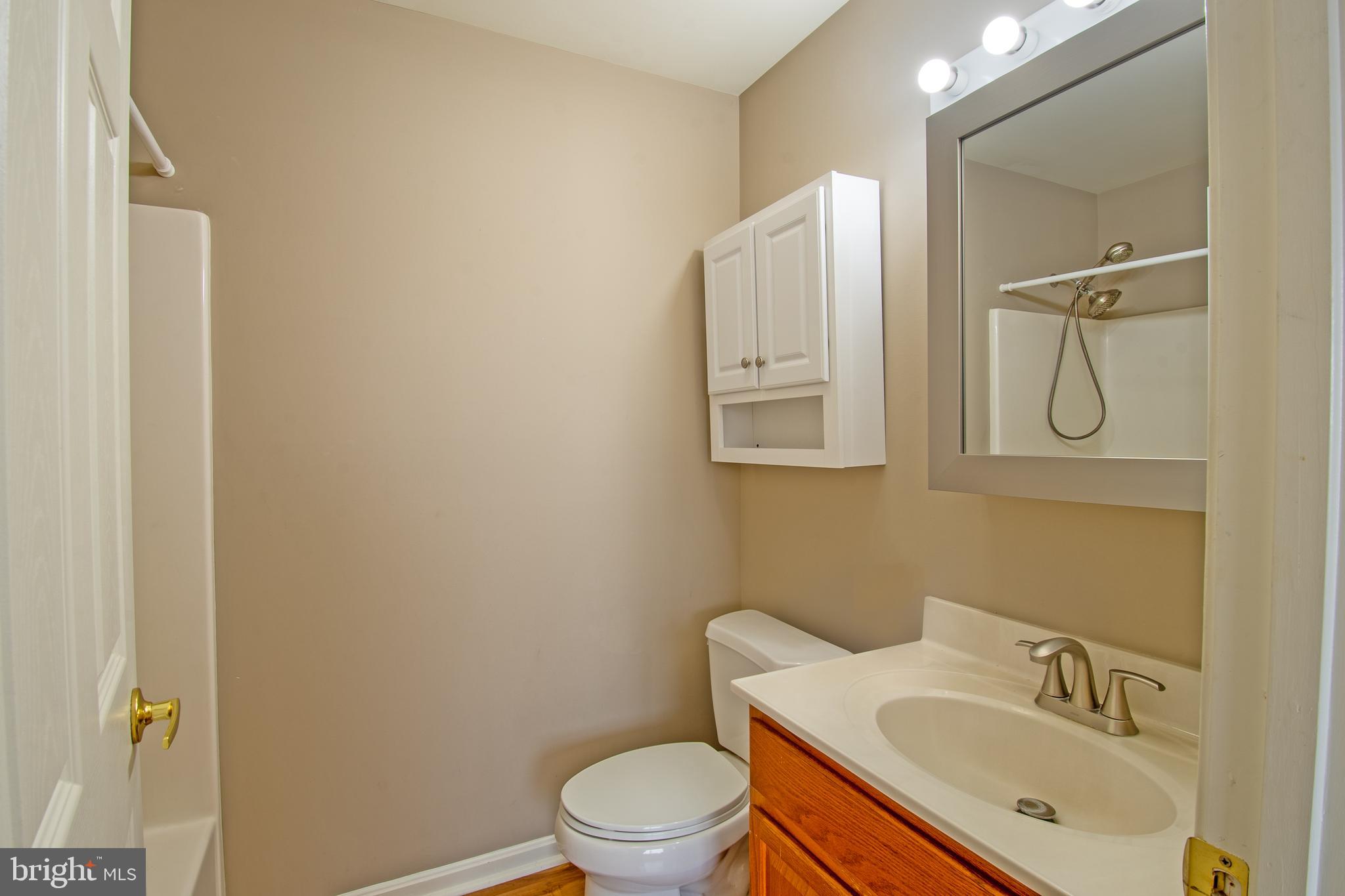 HEARTHSTONE MANOR - Residential