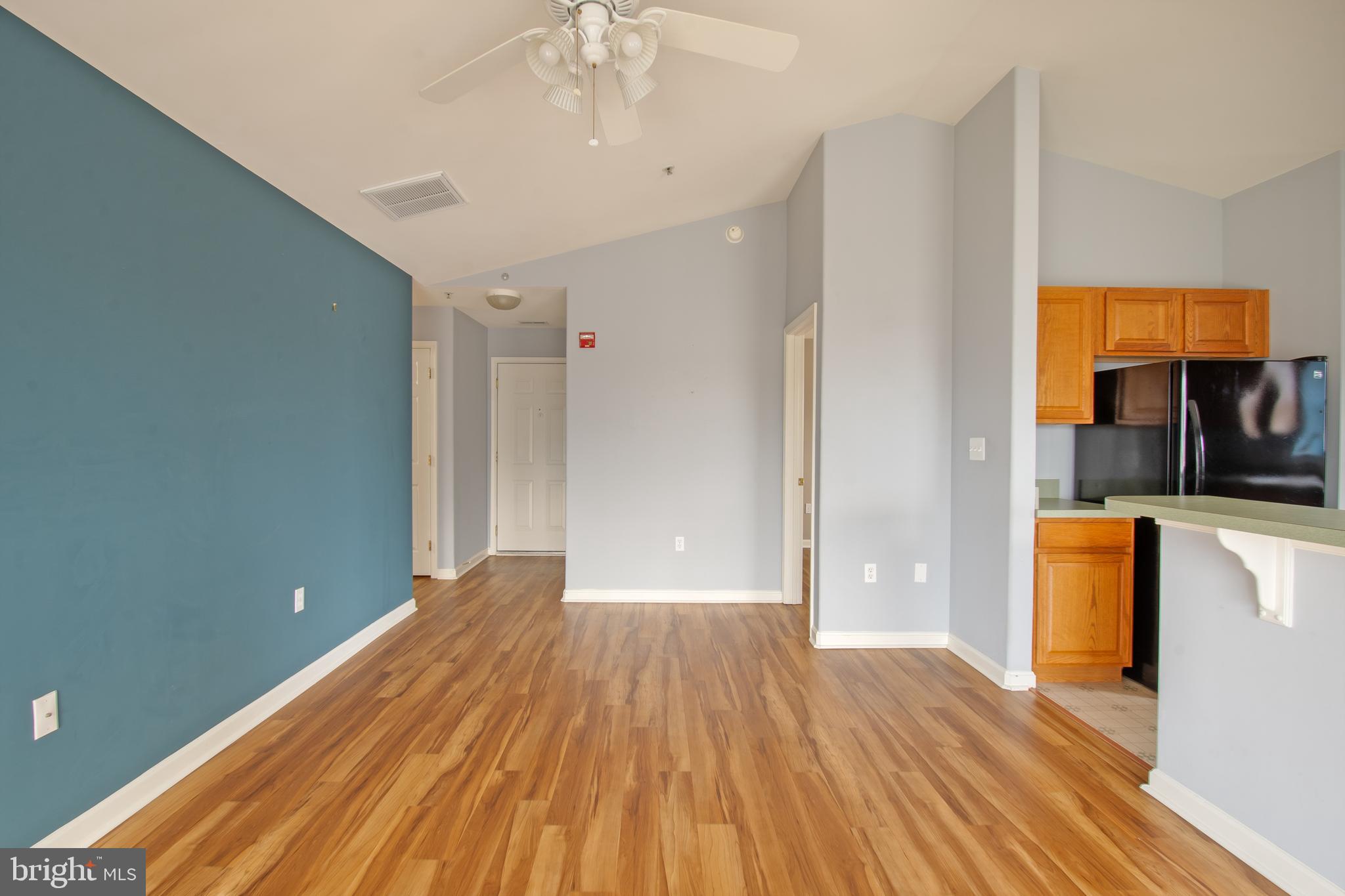 HEARTHSTONE MANOR - Residential