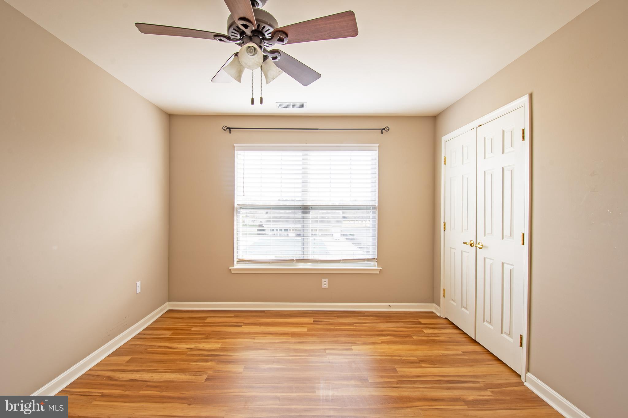 HEARTHSTONE MANOR - Residential