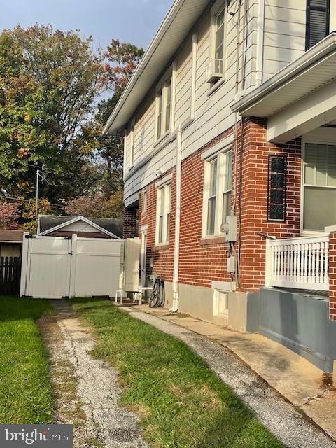 46 N CLINTON STREET