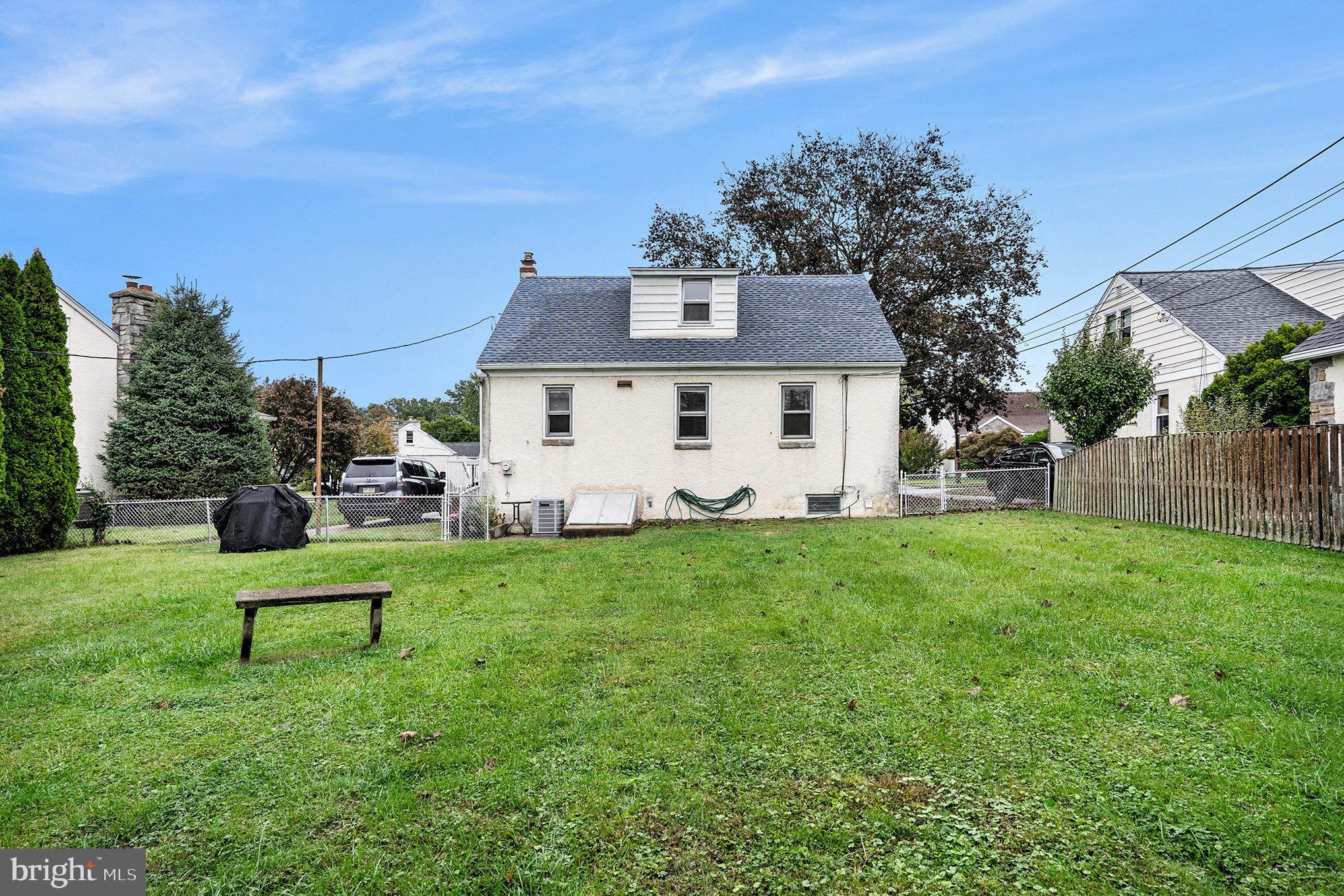 MILMONT PARK - Residential