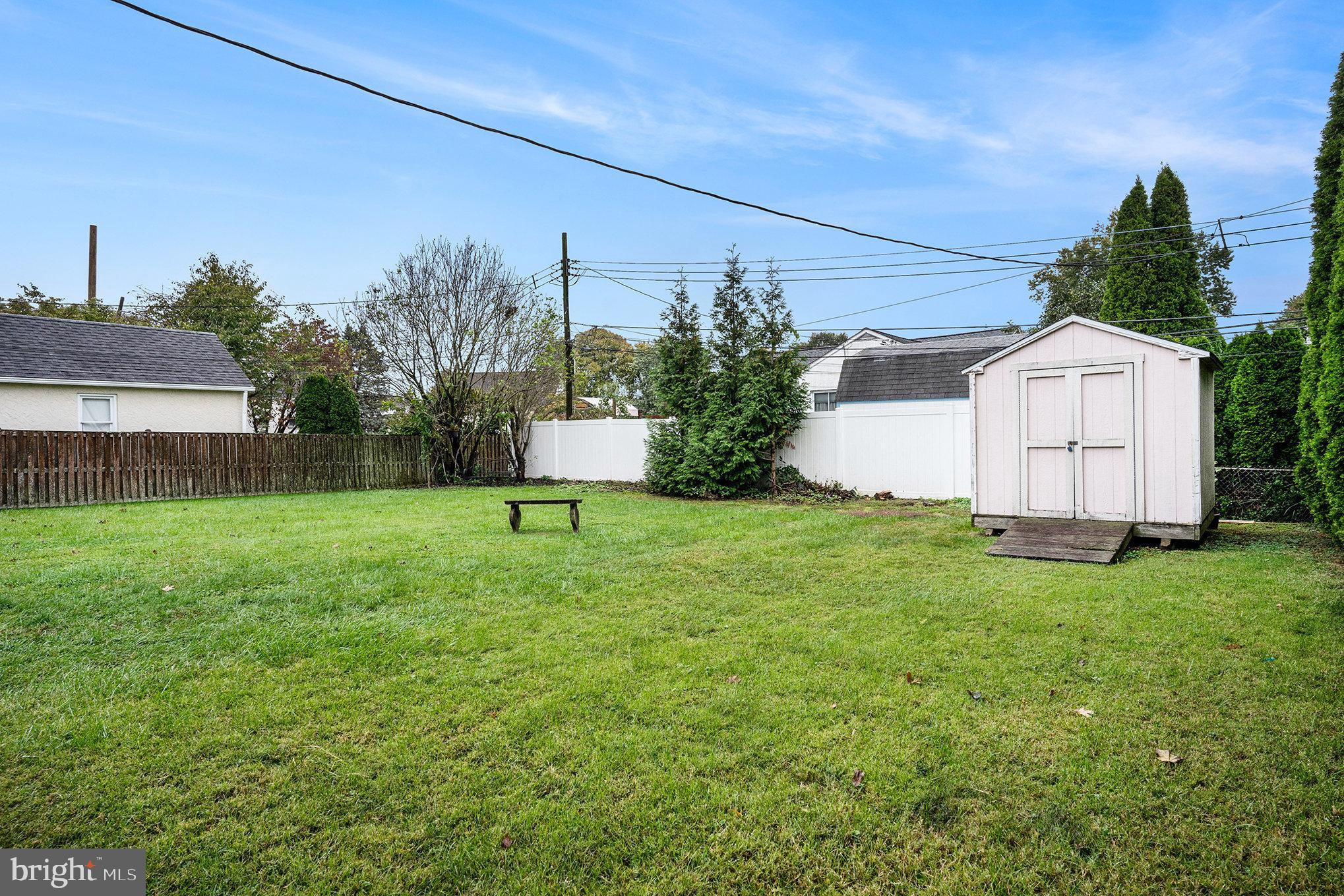 MILMONT PARK - Residential