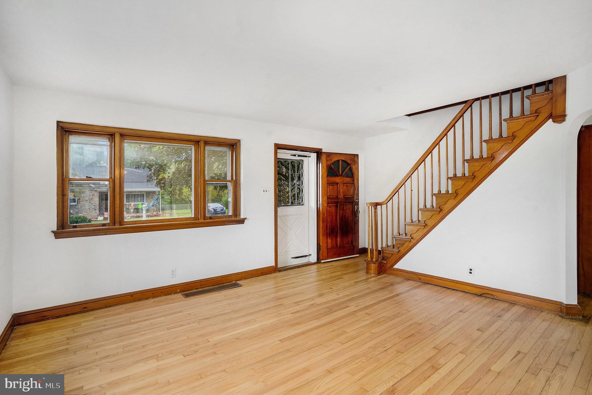 MILMONT PARK - Residential