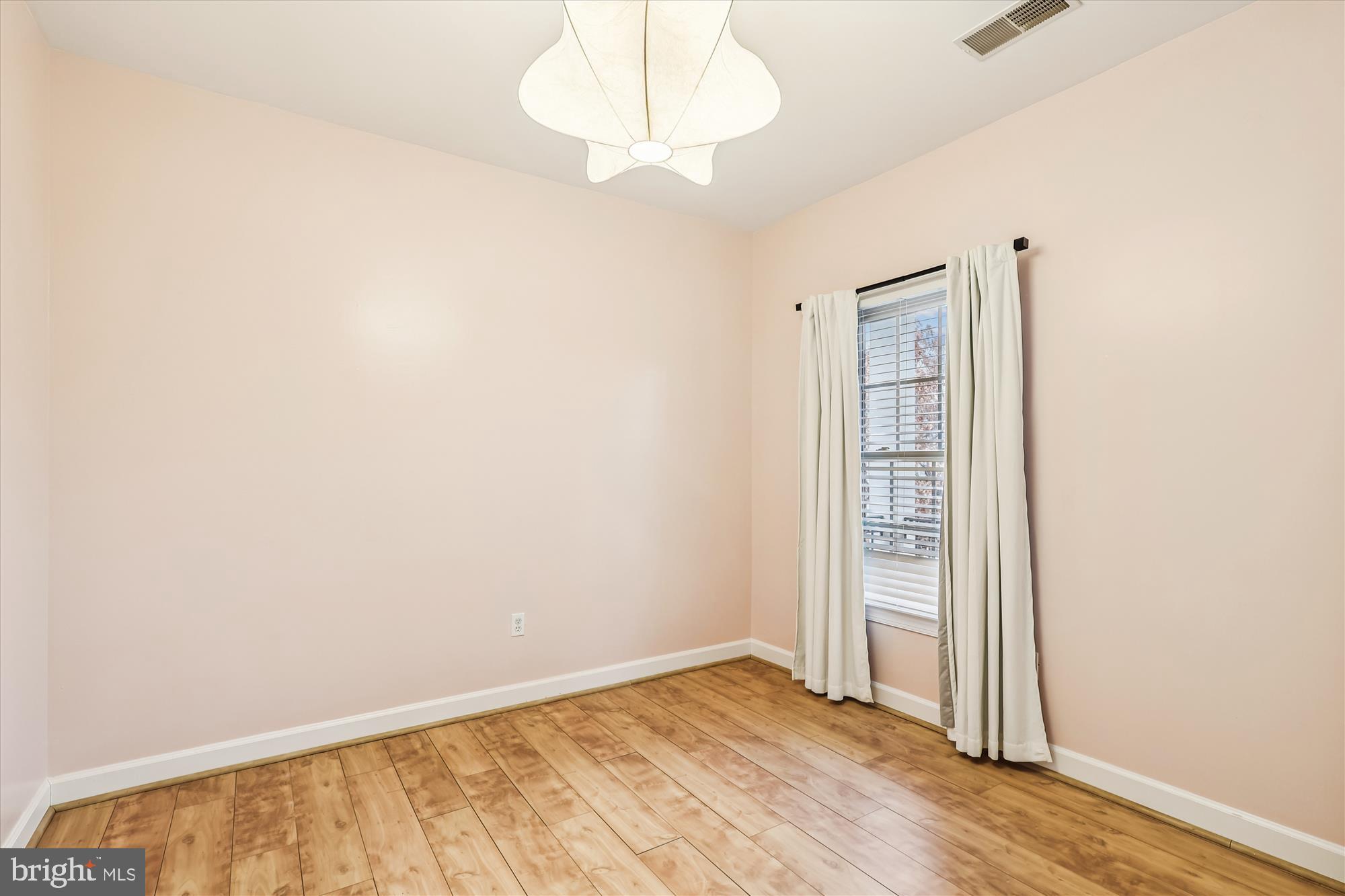 KINGSPORT - Residential