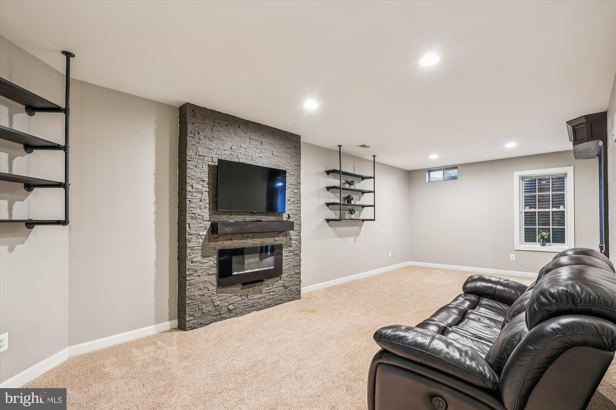 KINGSPORT - Residential