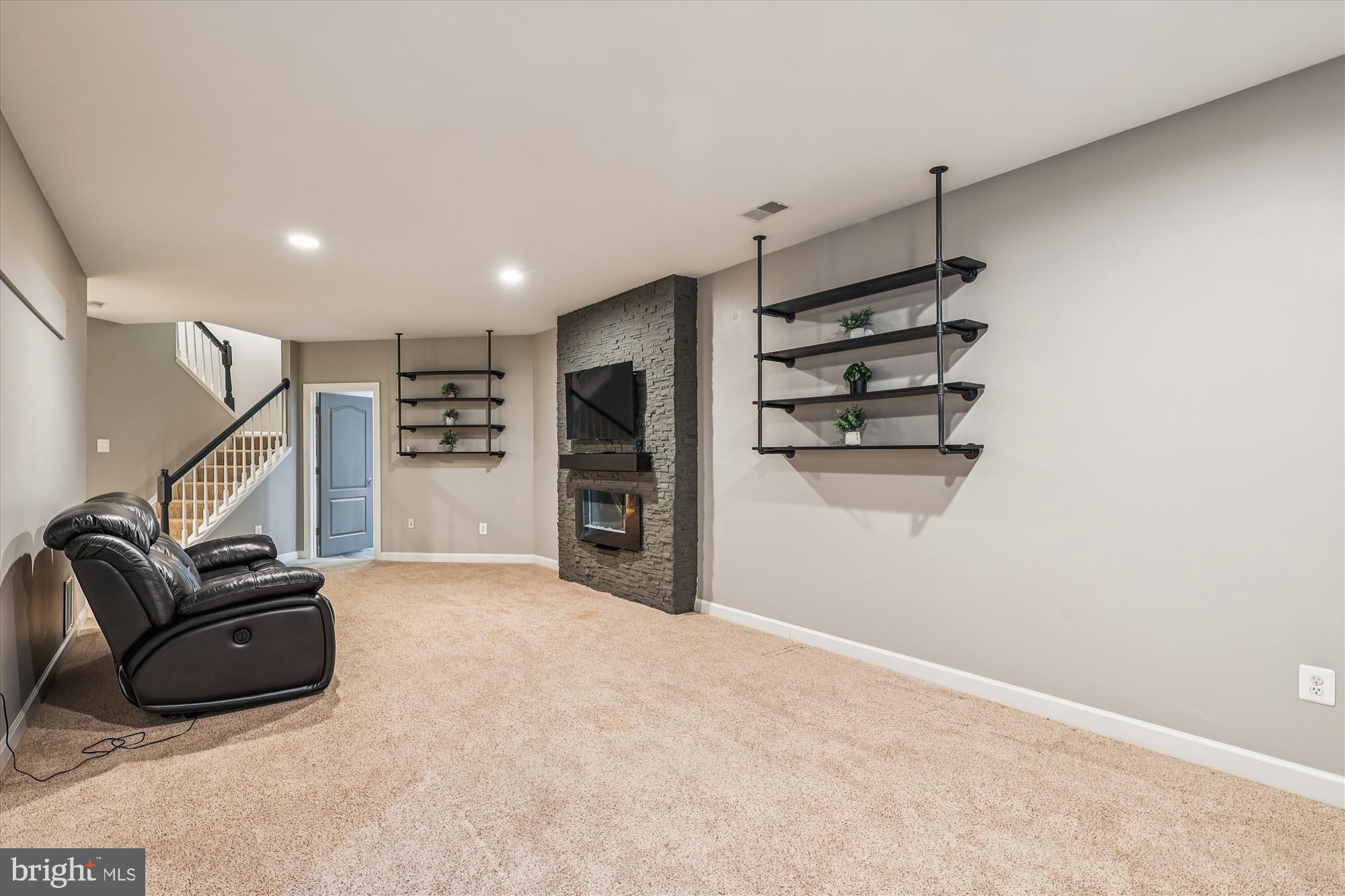 KINGSPORT - Residential