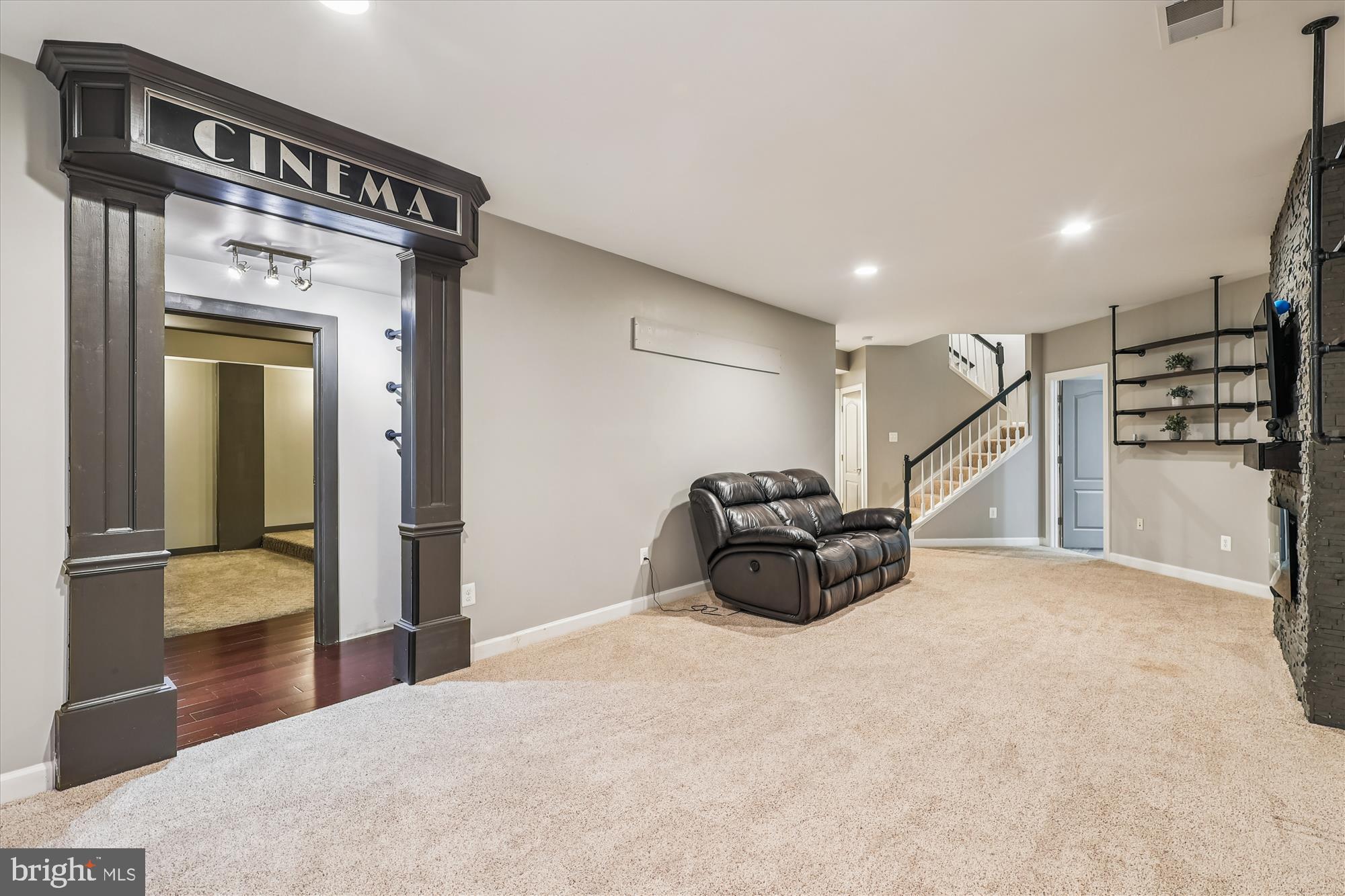 KINGSPORT - Residential