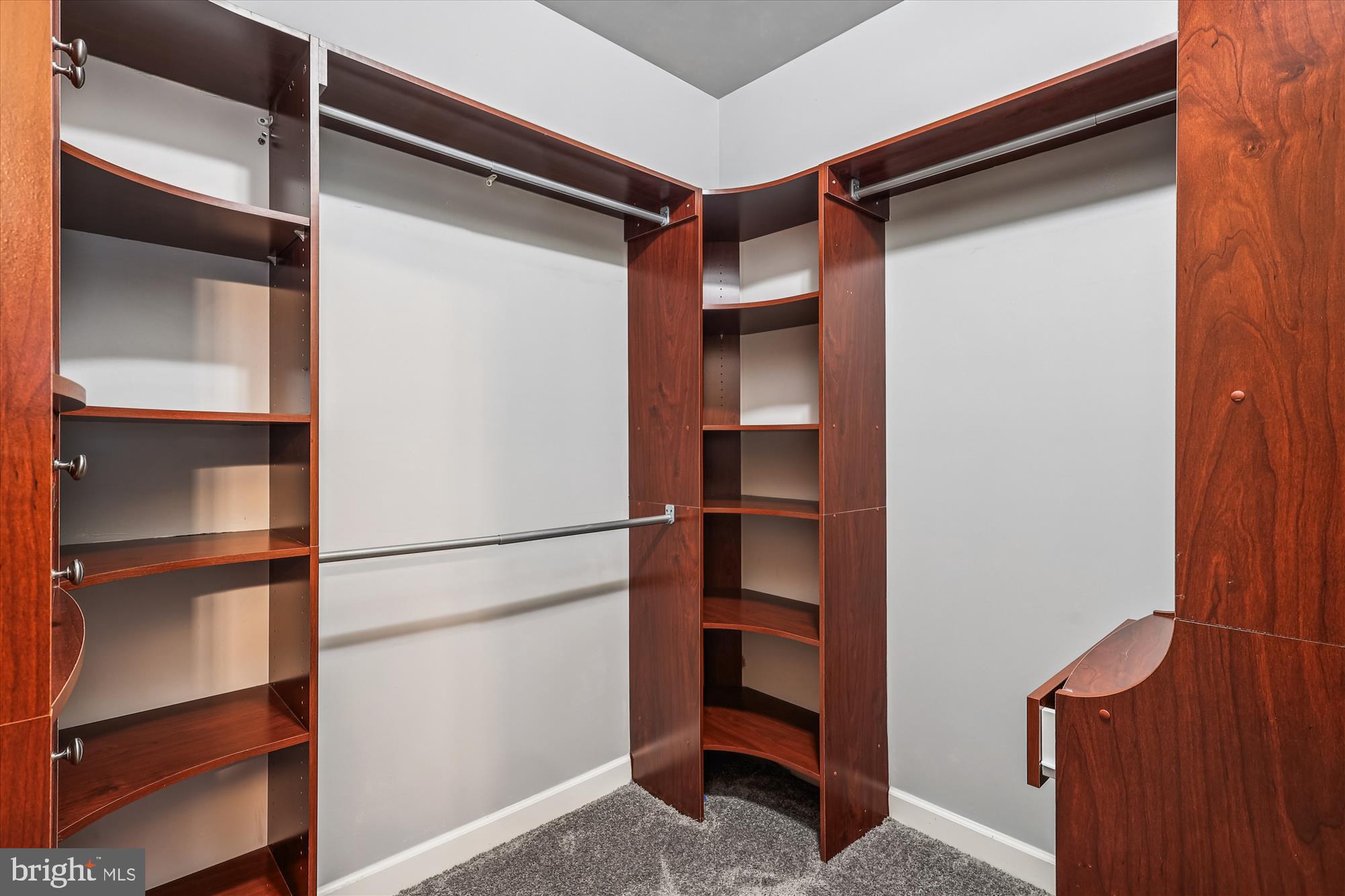 KINGSPORT - Residential