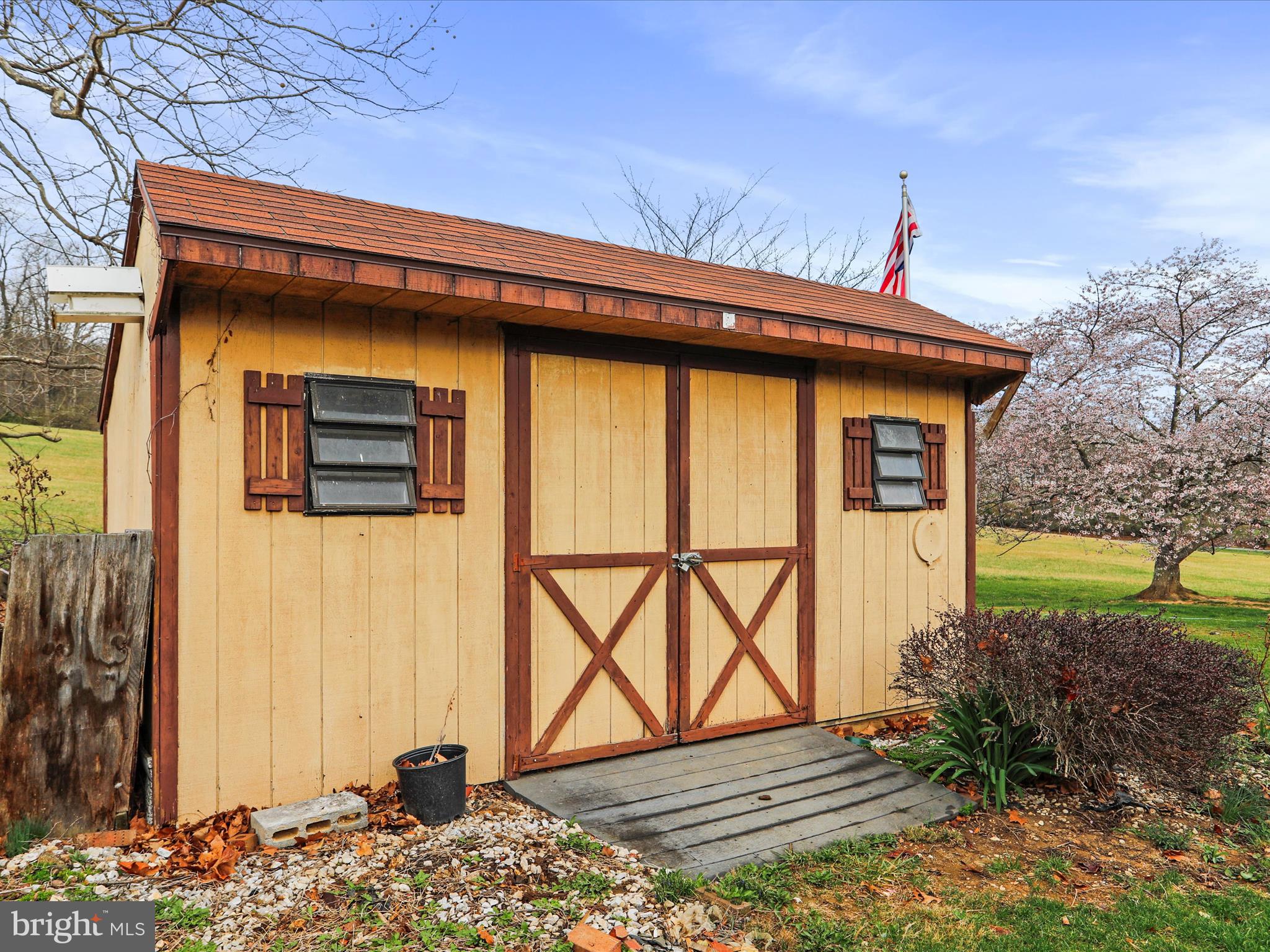 CLEAR SPRING - Residential