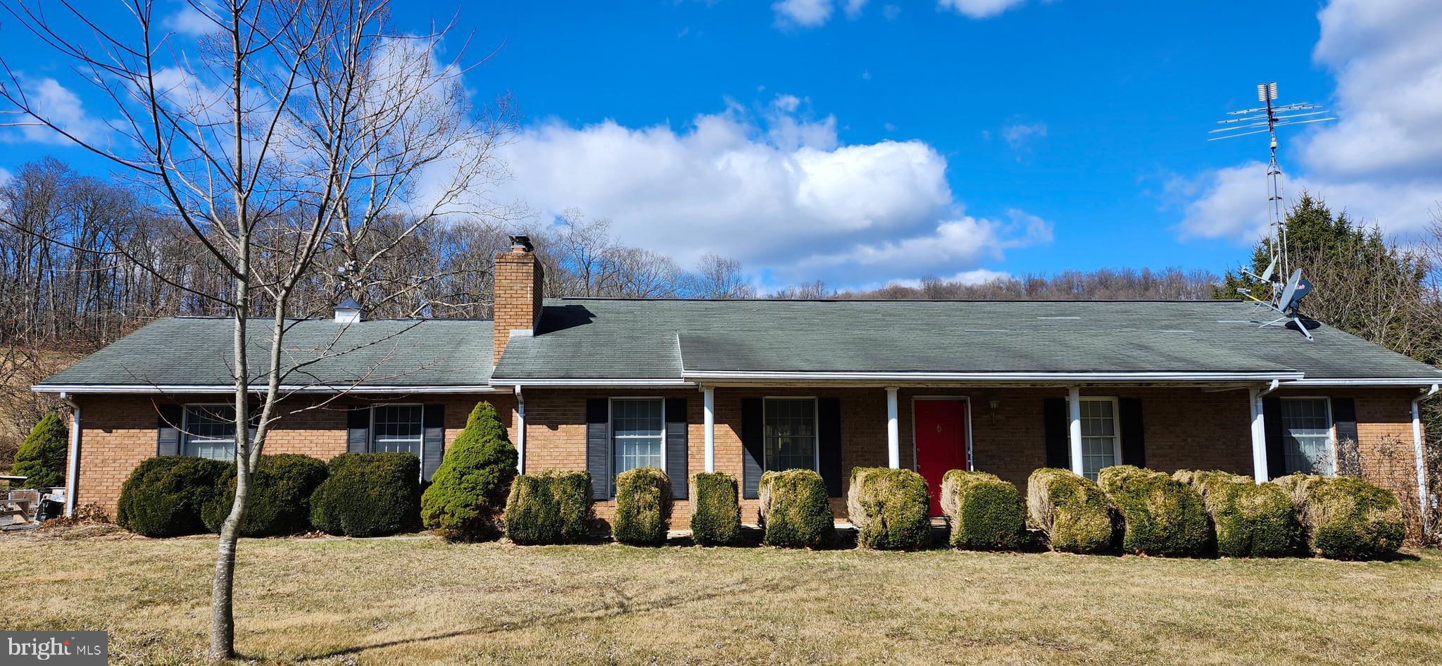 CLEAR SPRING - Residential