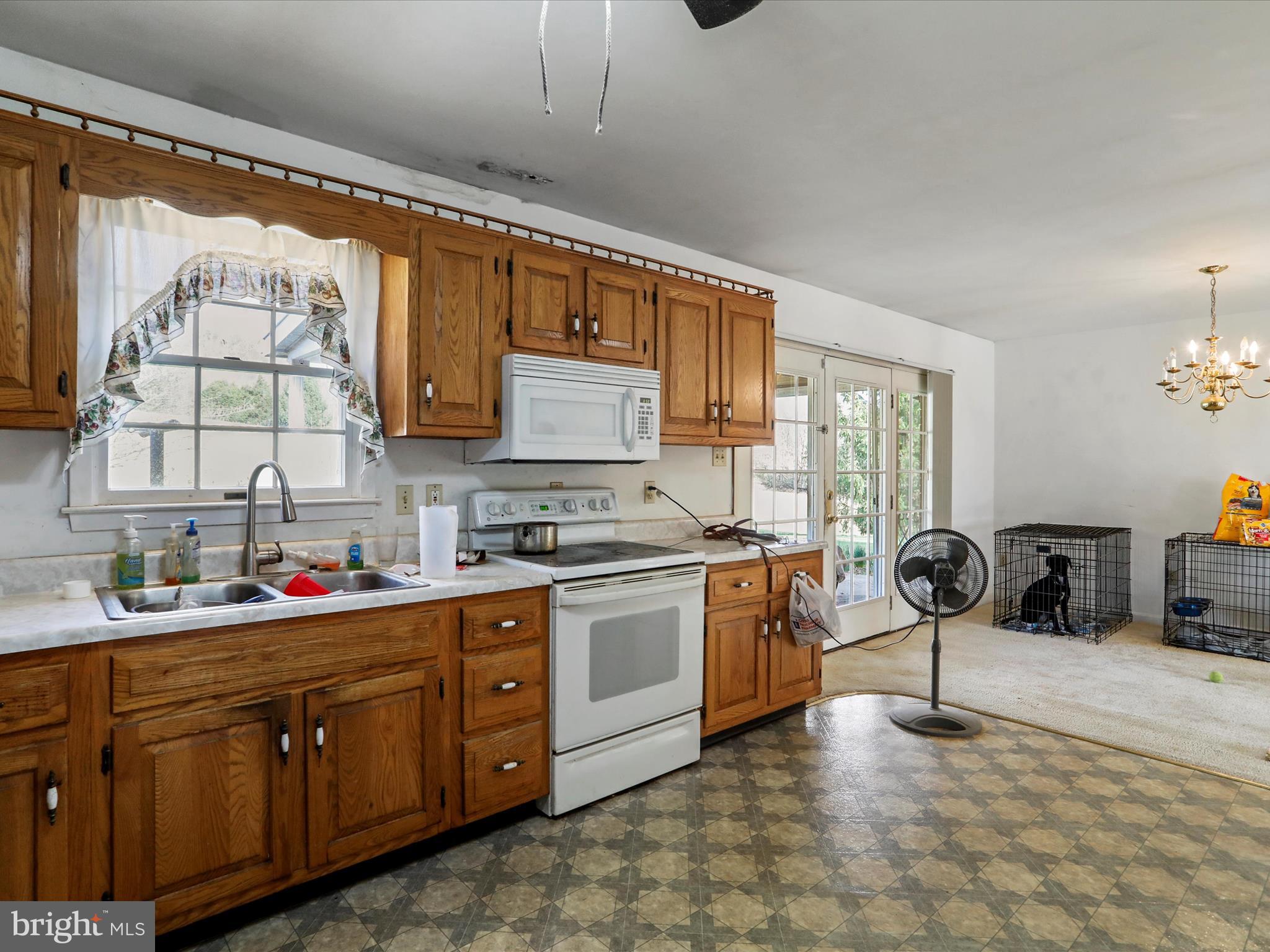 CLEAR SPRING - Residential