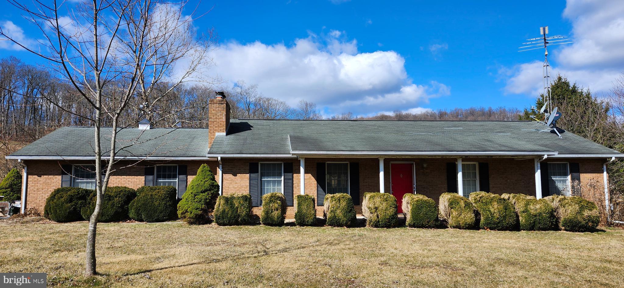 CLEAR SPRING - Residential