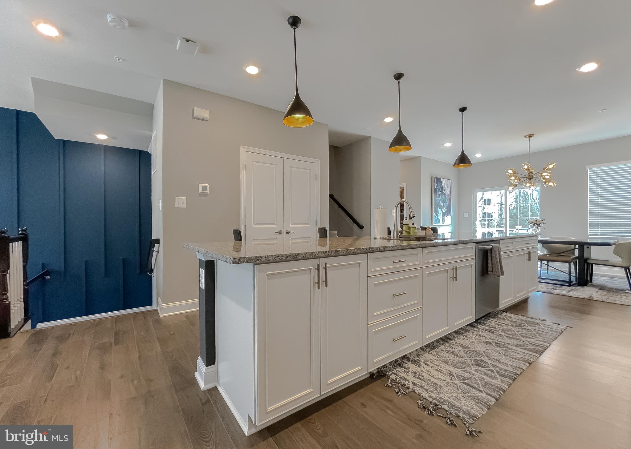 WOODS OF MYRTLE POINT - Residential Lease