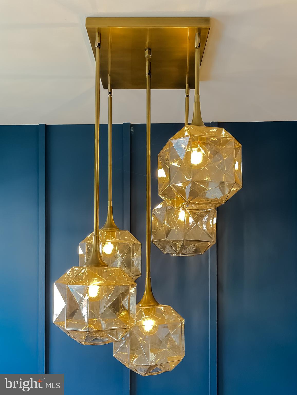 WOODS OF MYRTLE POINT - Residential Lease