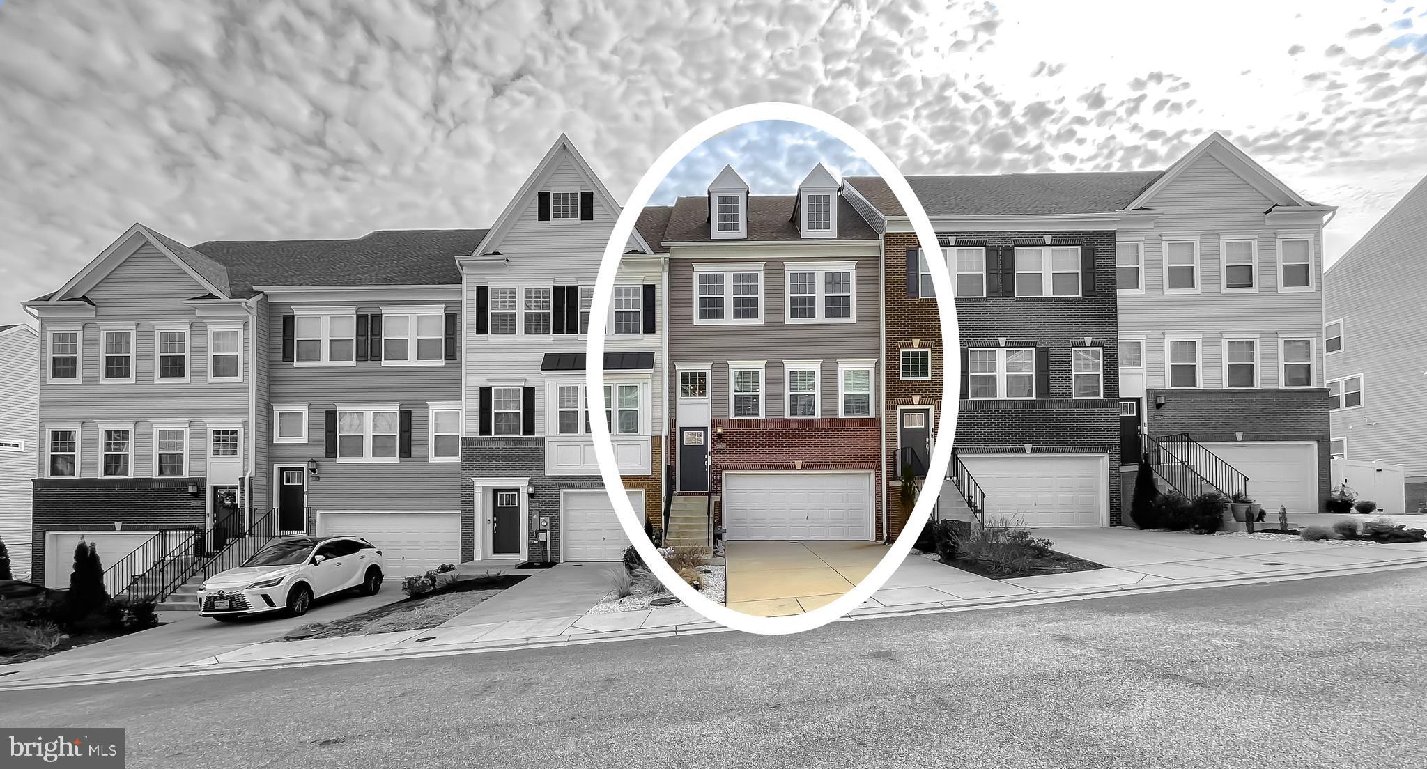 WOODS OF MYRTLE POINT - Residential Lease