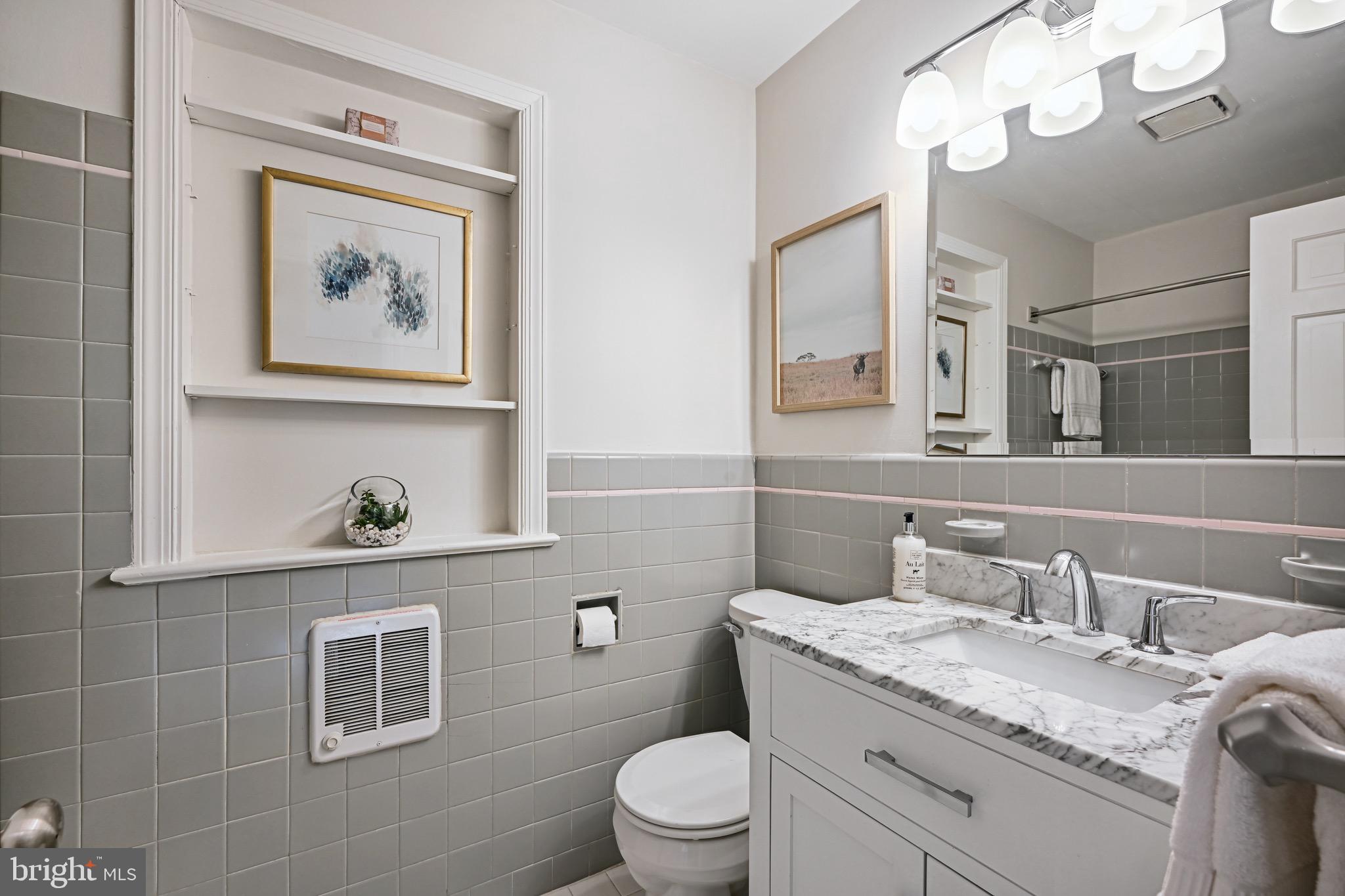 WESTMORELAND HILLS - Residential