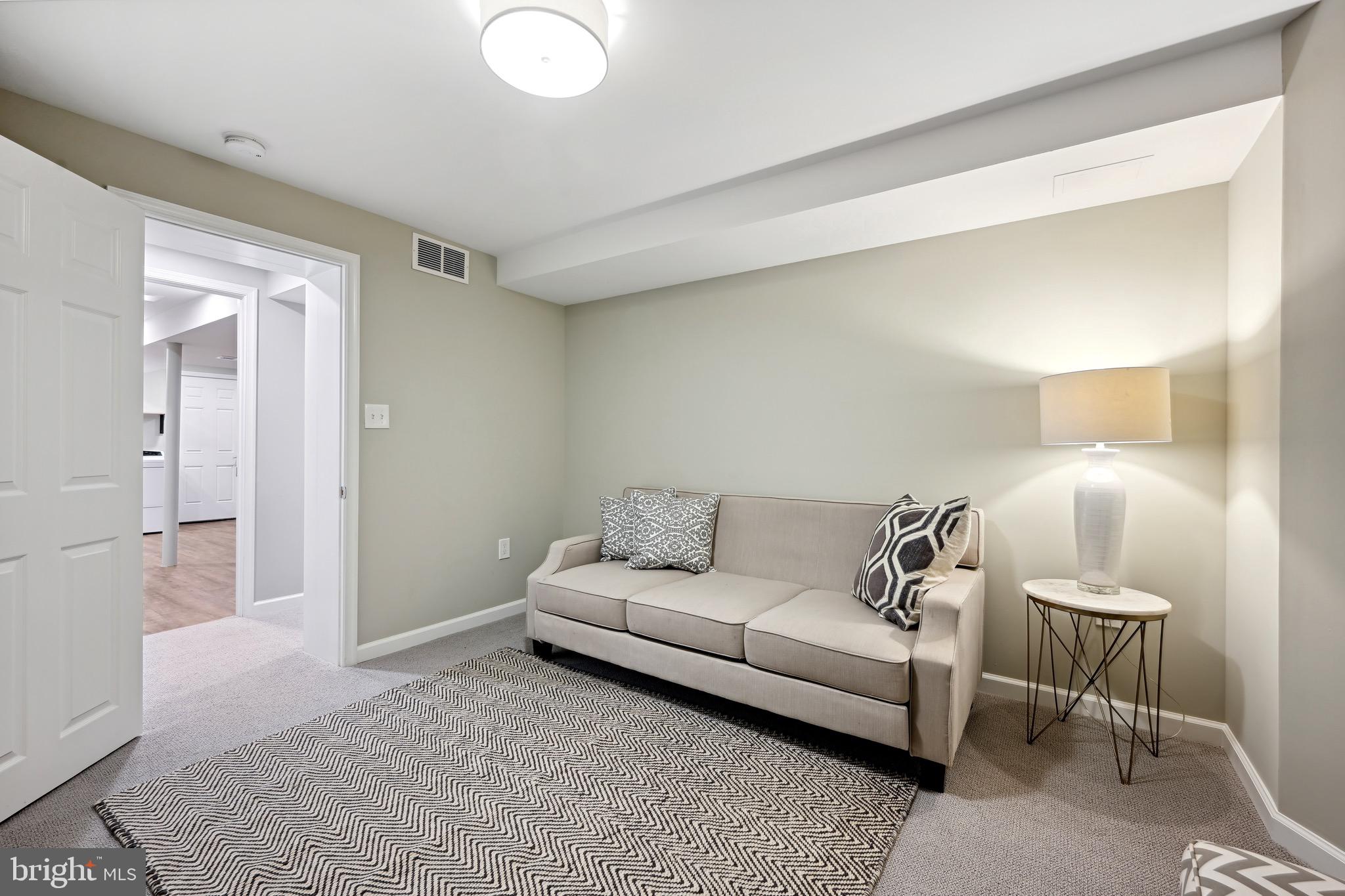 WESTMORELAND HILLS - Residential