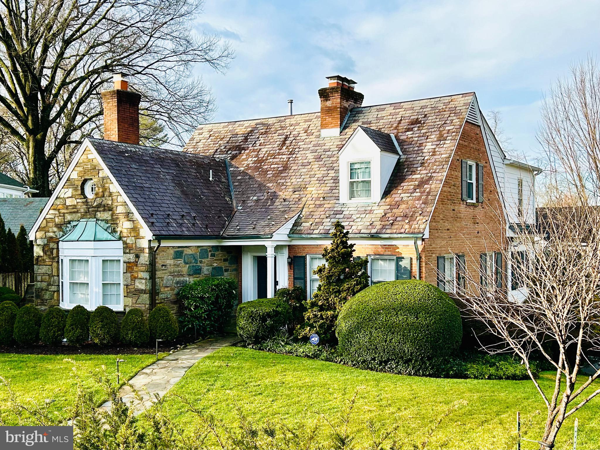 WESTMORELAND HILLS - Residential