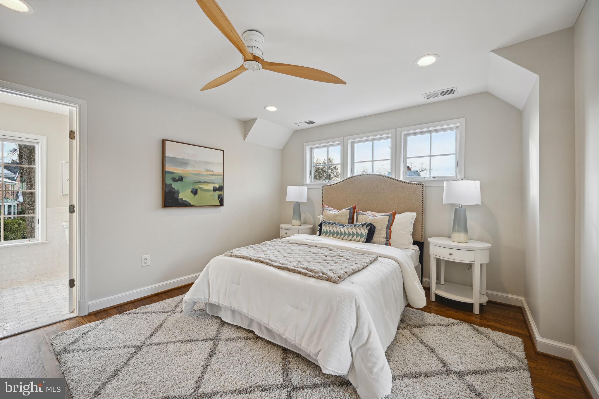 WESTMORELAND HILLS - Residential