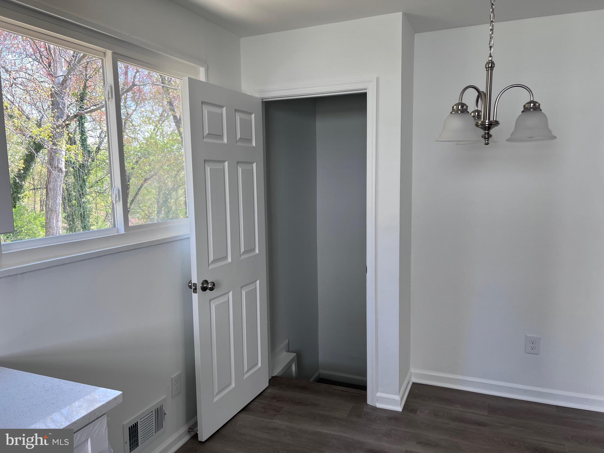 BEACON HEIGHTS - Residential