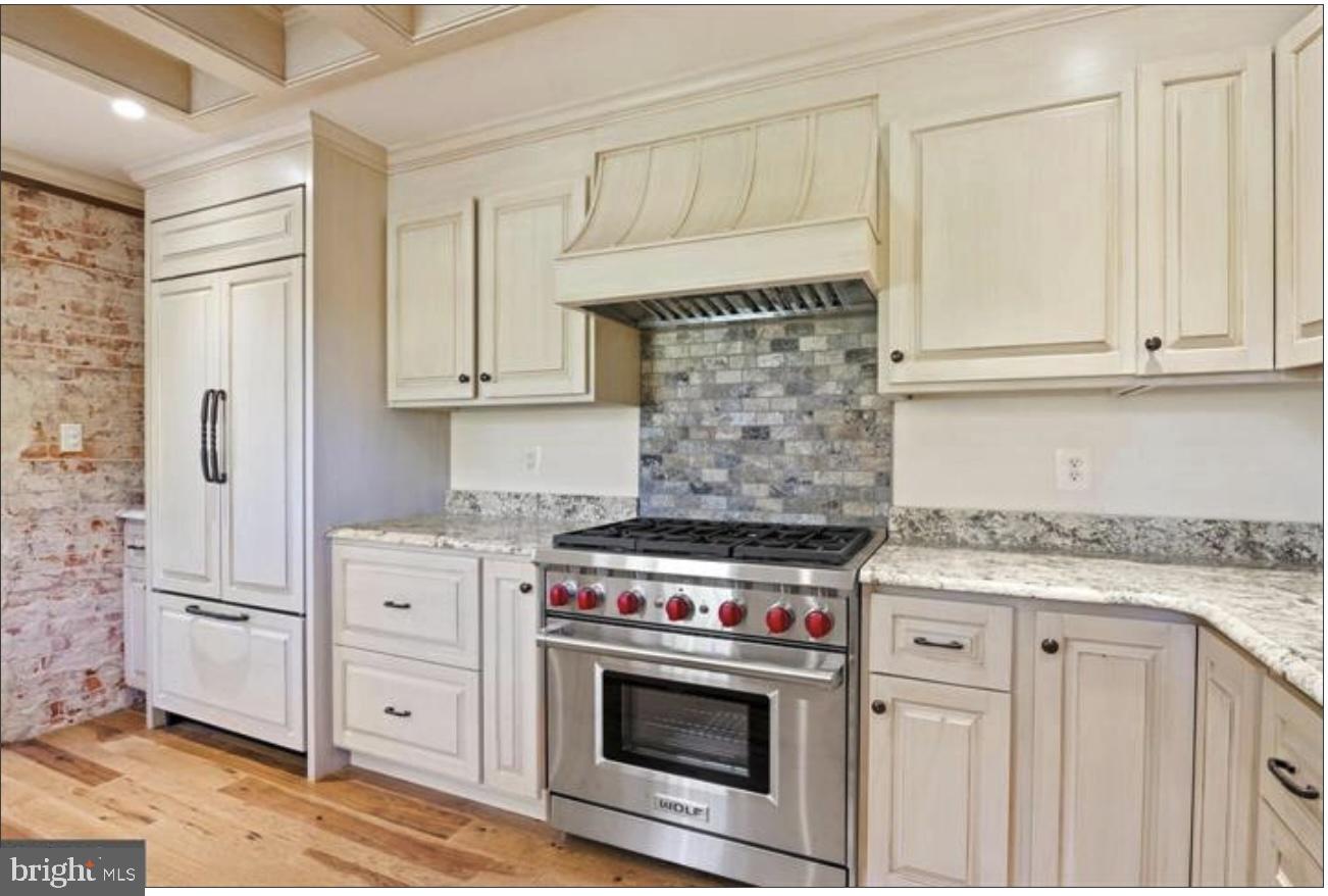 MONKTON - Residential