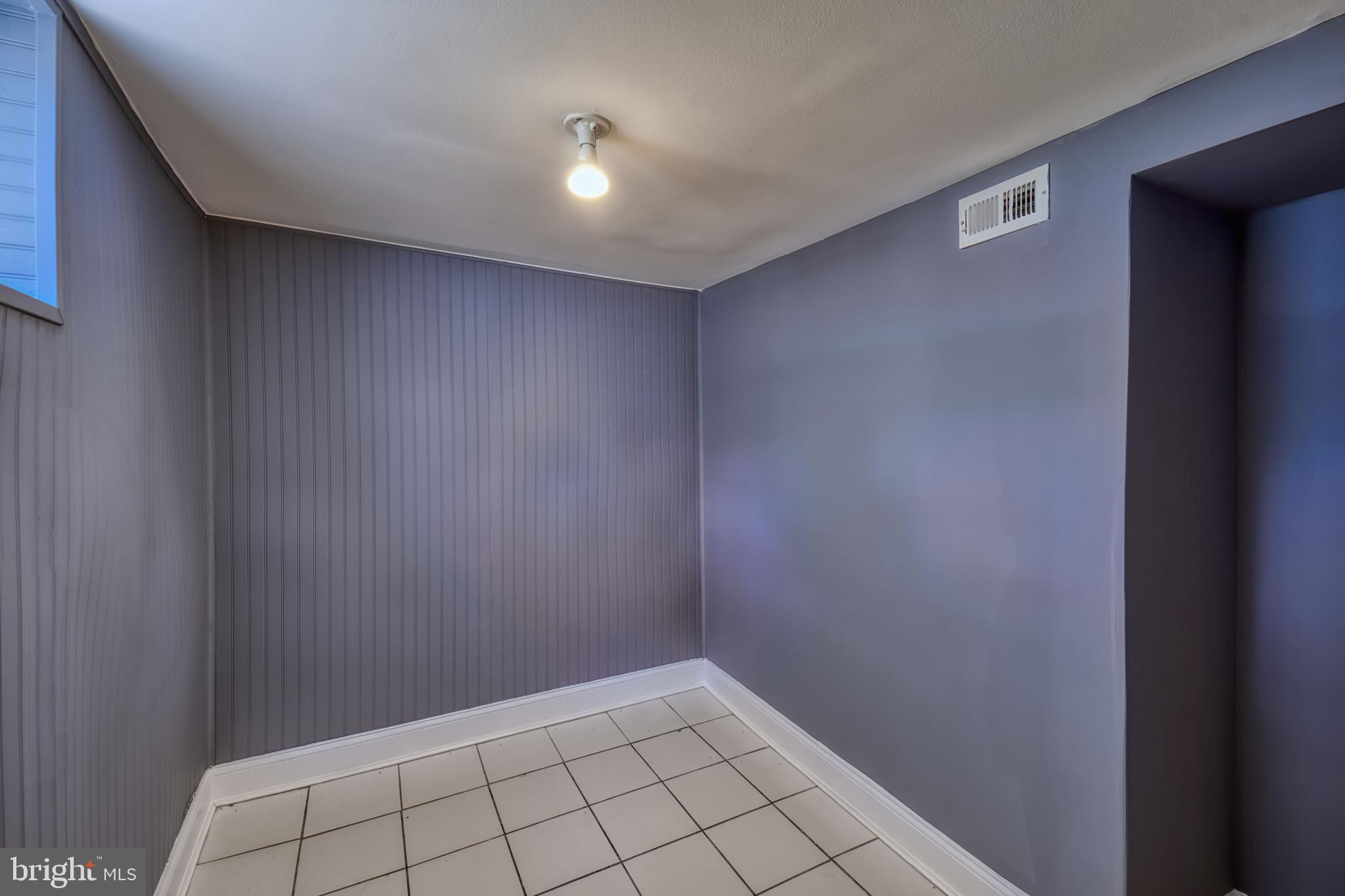 TEMPLE HILLS - Residential Lease