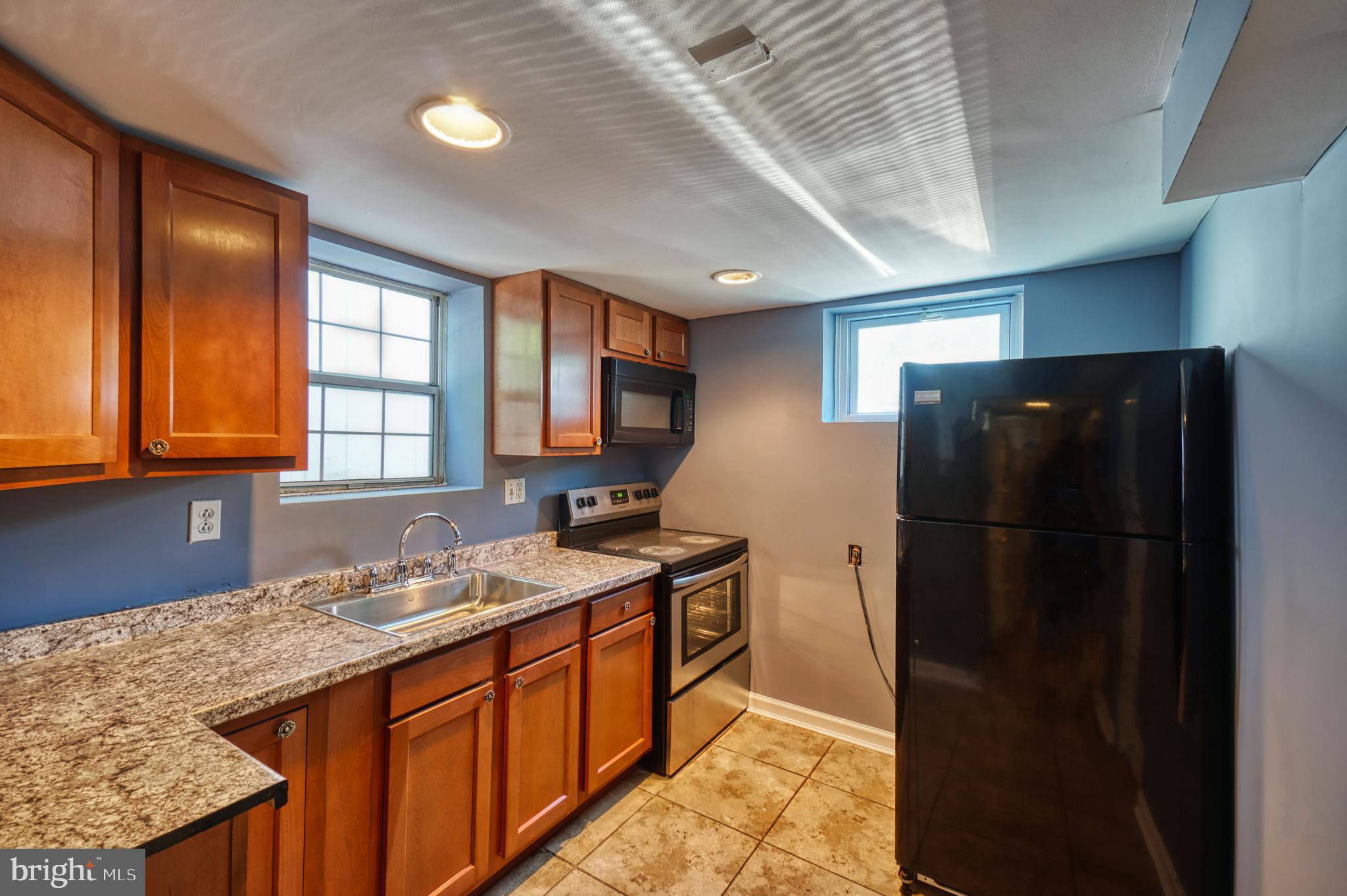 TEMPLE HILLS - Residential Lease