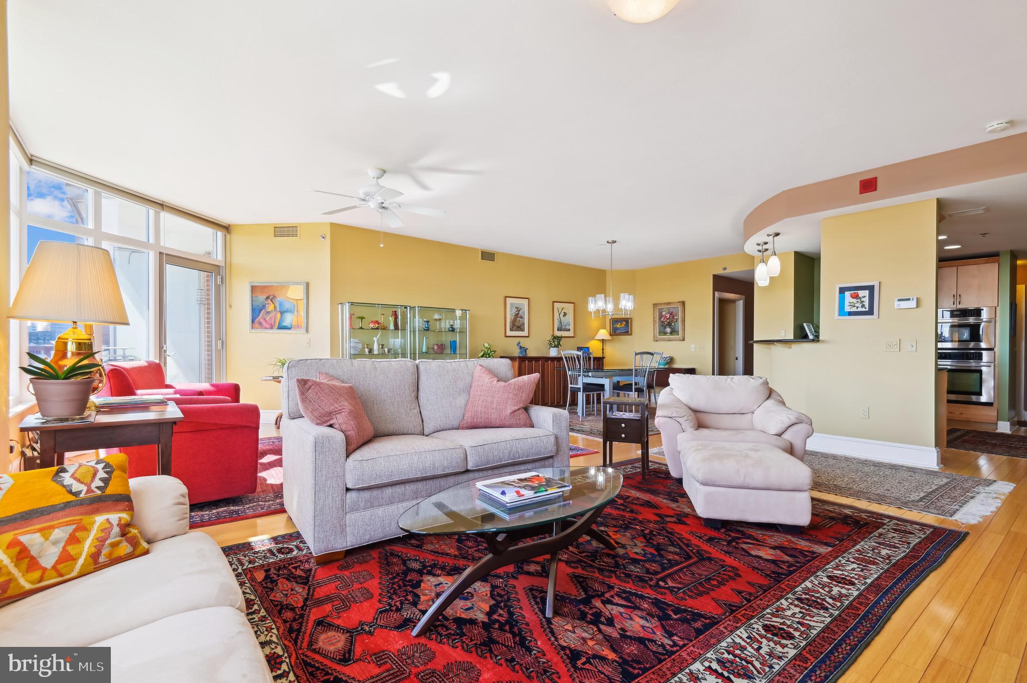 HARBOR EAST - Residential