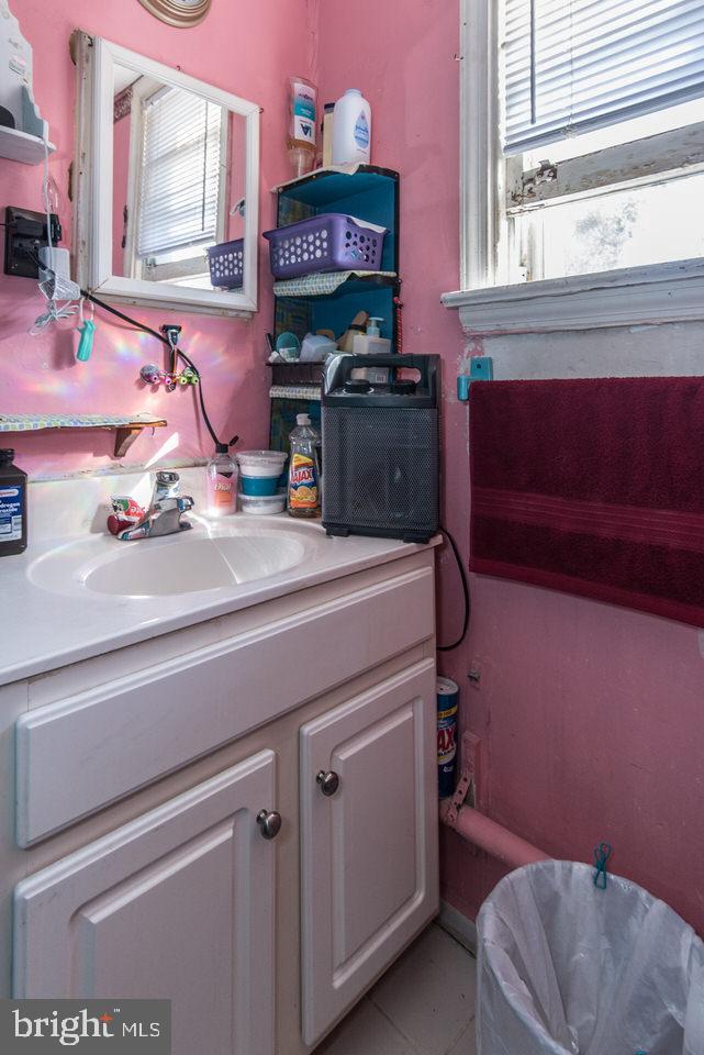 FRANKFORD - Residential Income