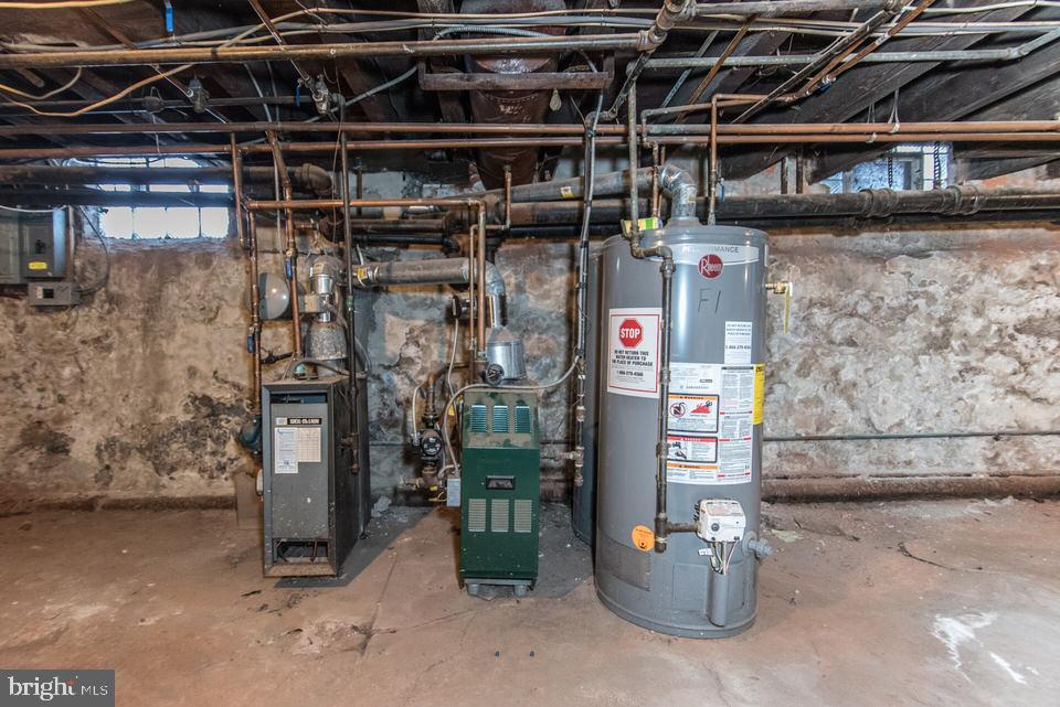 FRANKFORD - Residential Income