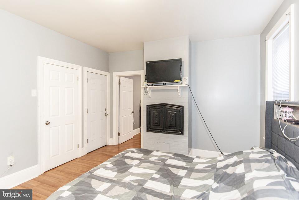 FRANKFORD - Residential Income