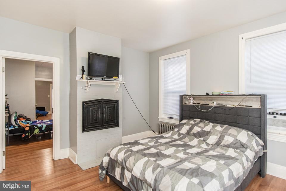 FRANKFORD - Residential Income