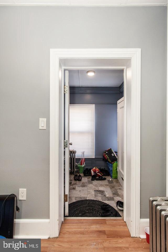 FRANKFORD - Residential Income