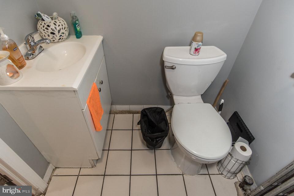 FRANKFORD - Residential Income