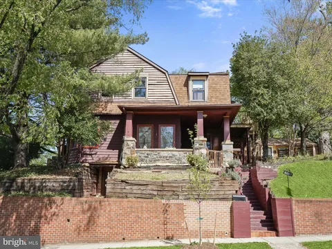 MLS: DCDC2185022