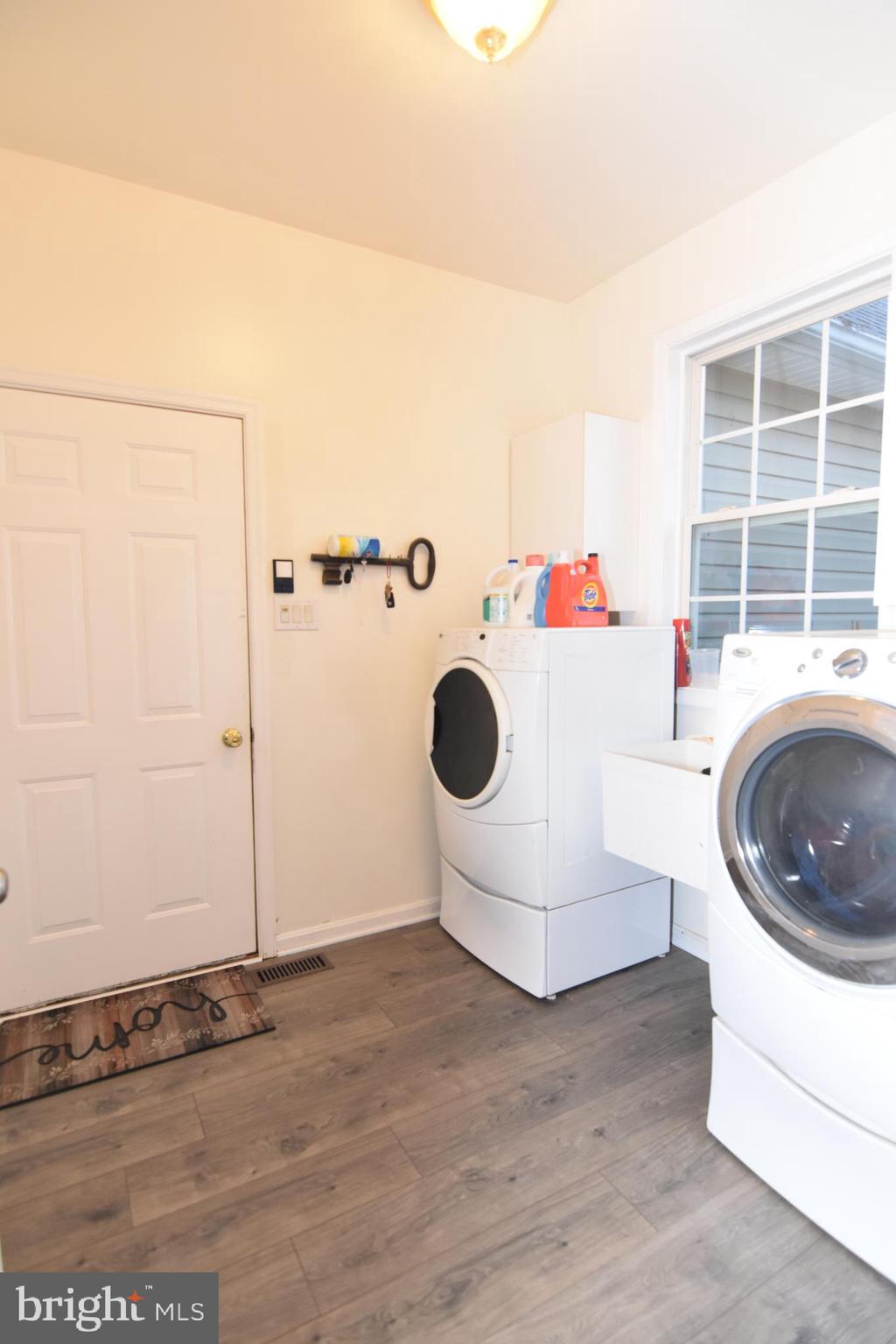 BRUCE KNOLLS - Residential