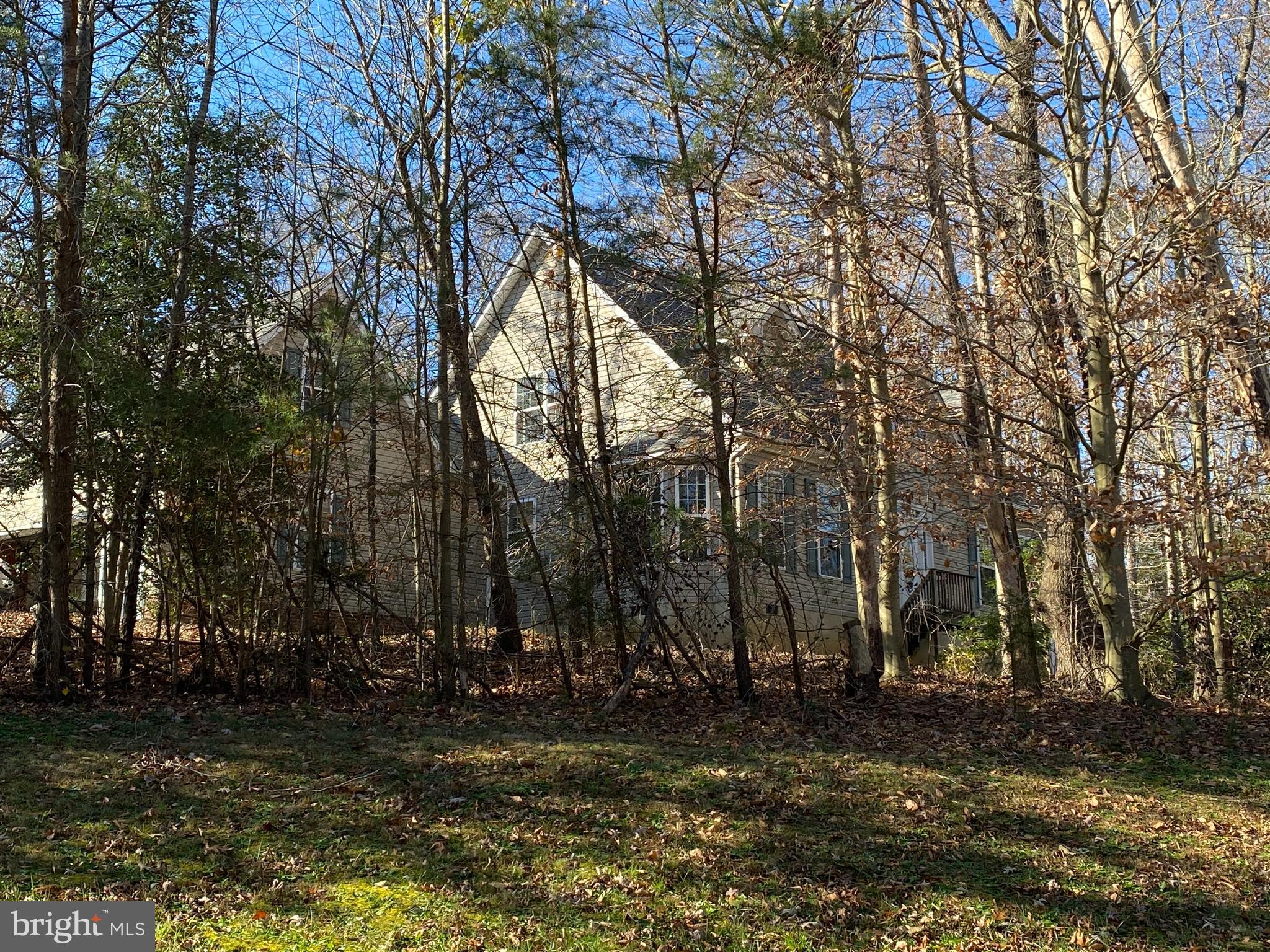 BRUCE KNOLLS - Residential