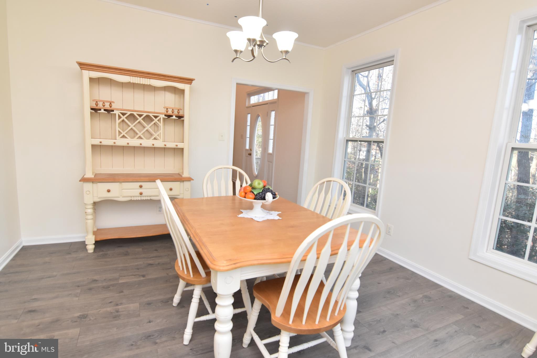 BRUCE KNOLLS - Residential