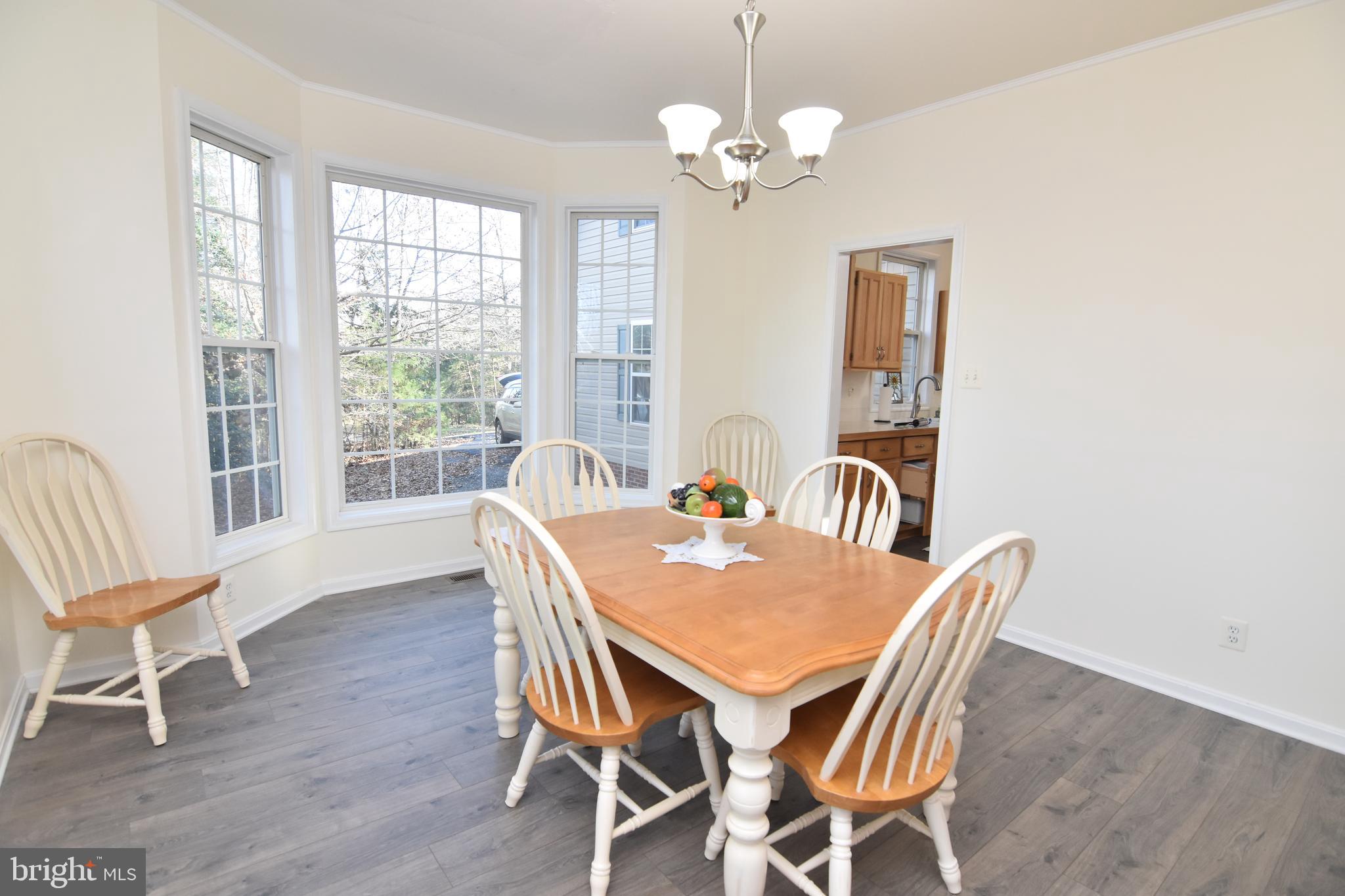 BRUCE KNOLLS - Residential