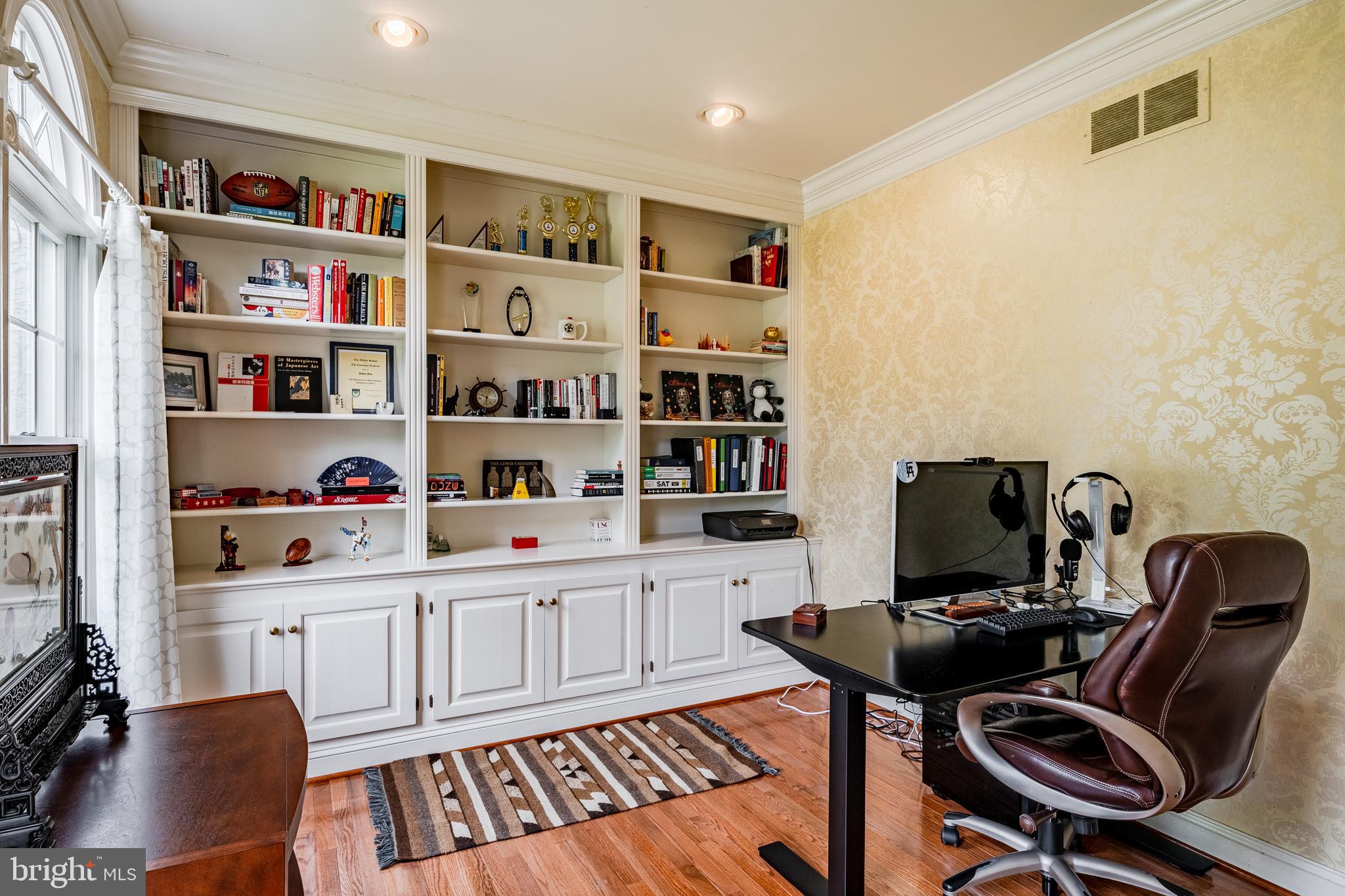 DAYLESFORD ESTATES - Residential