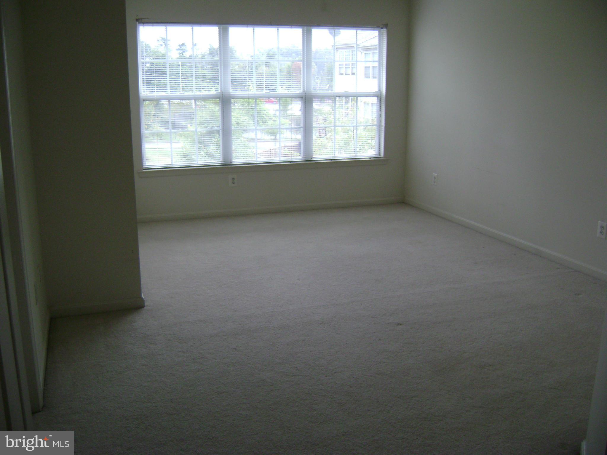 JEFFERSON VILLAGE TH - Residential Lease