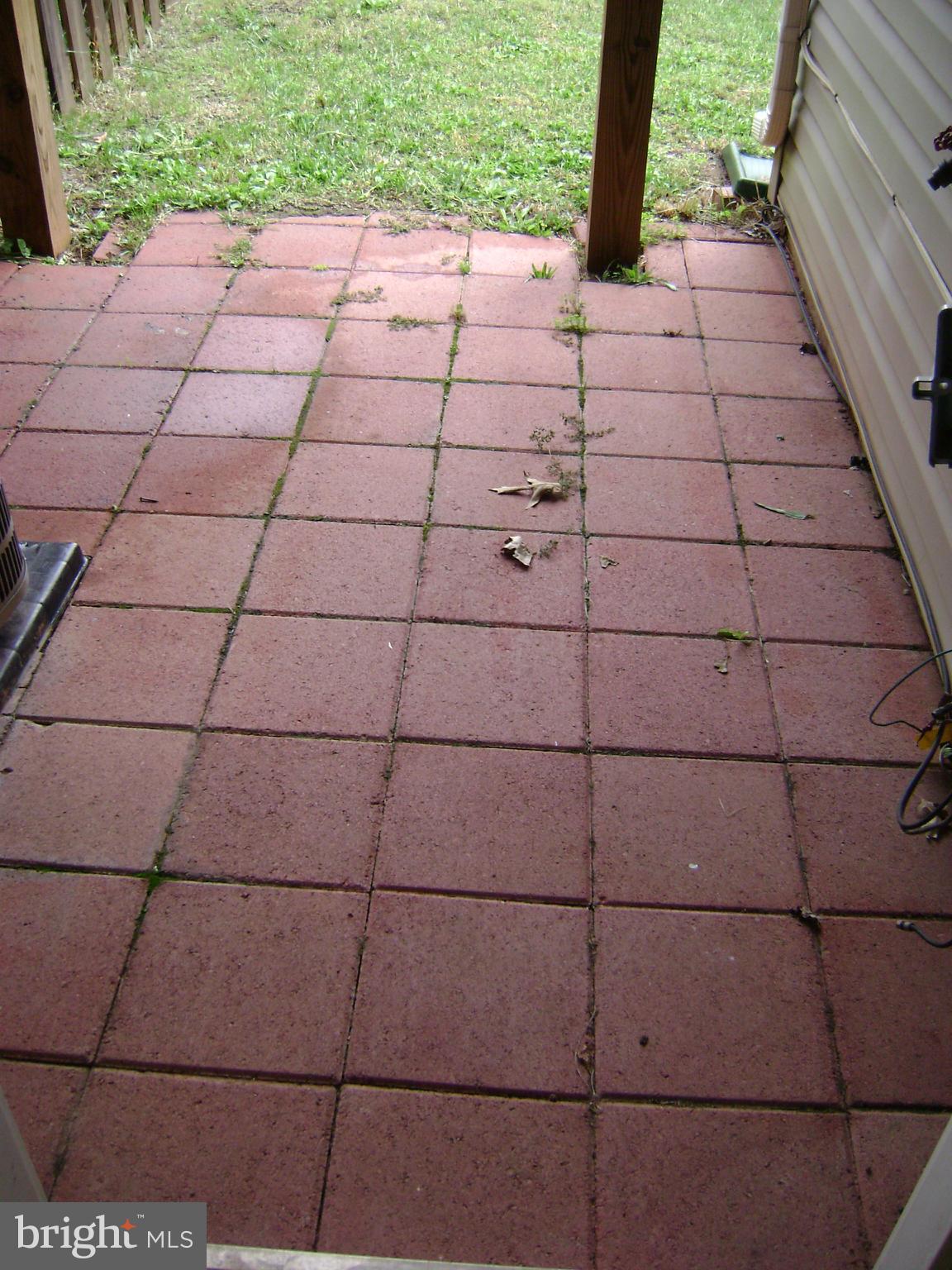 JEFFERSON VILLAGE TH - Residential Lease