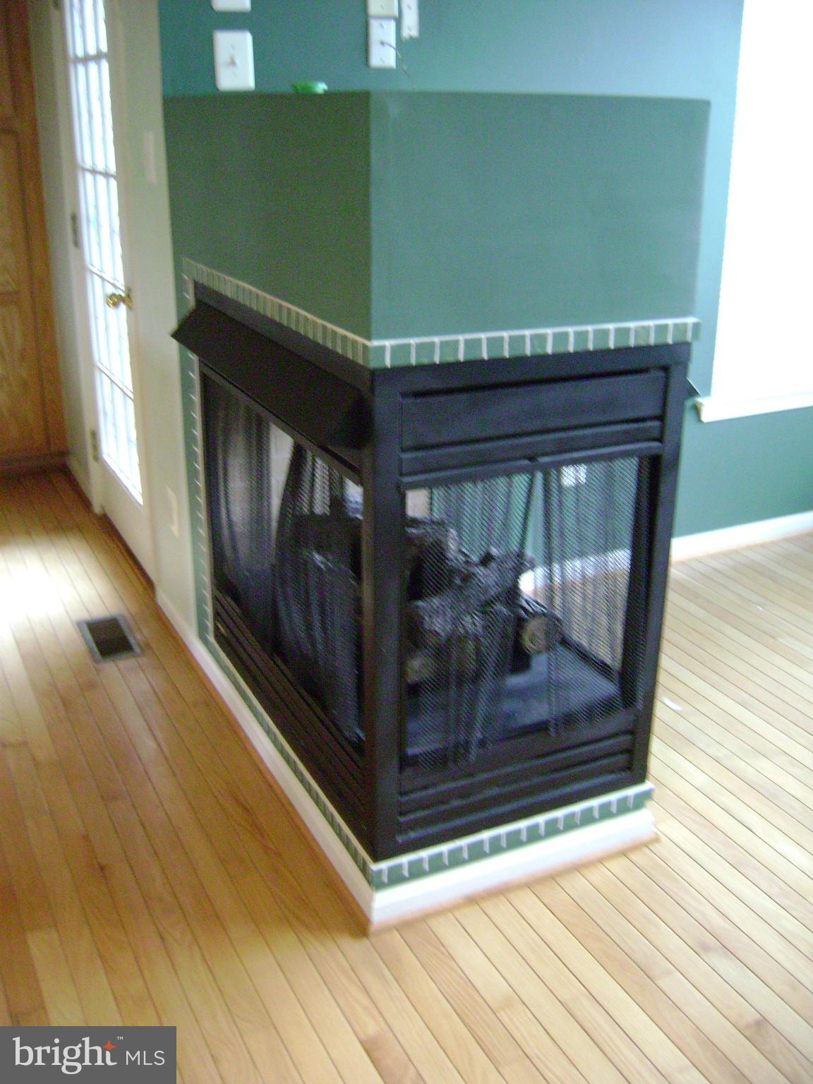 JEFFERSON VILLAGE TH - Residential Lease