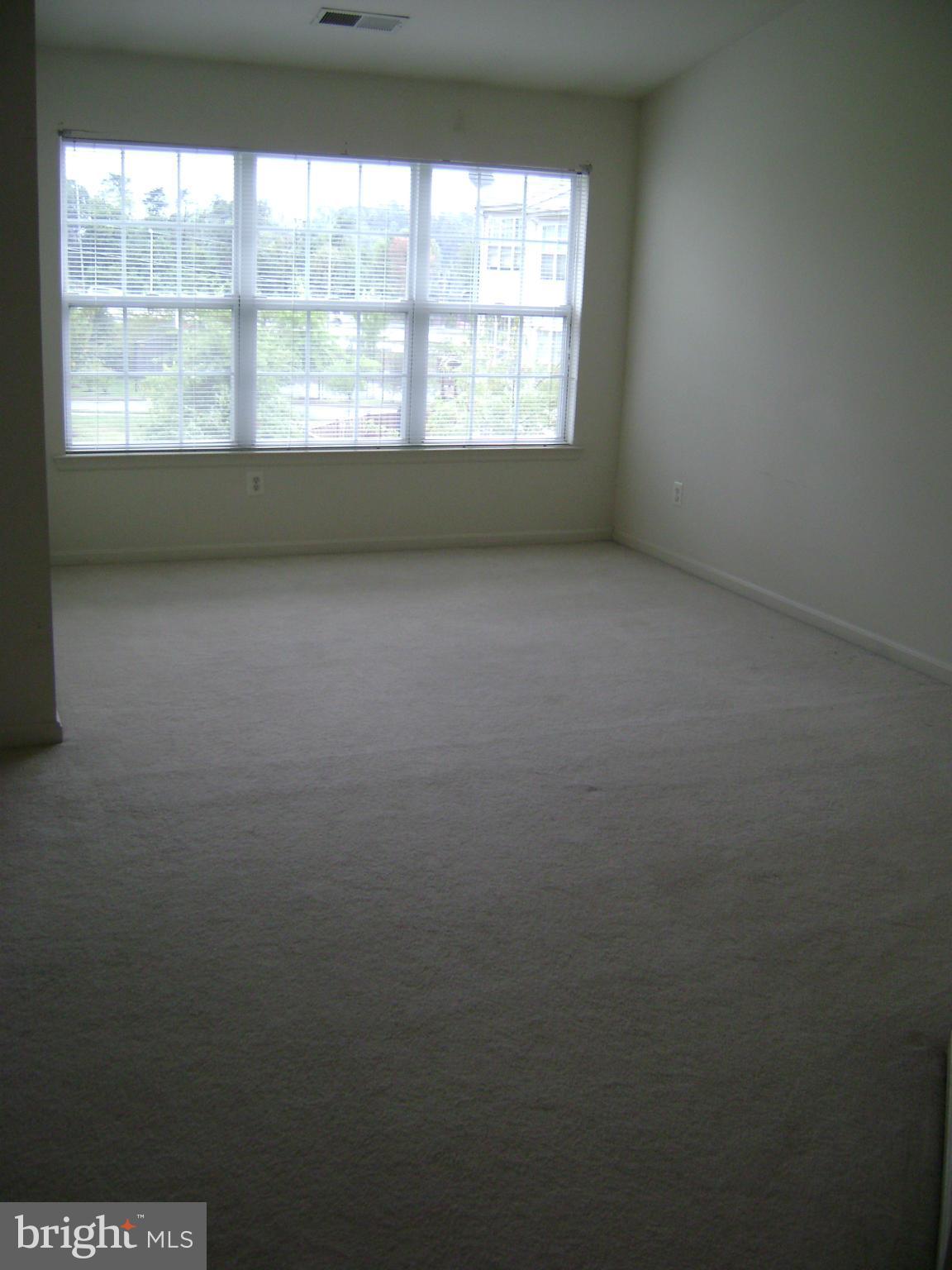 JEFFERSON VILLAGE TH - Residential Lease