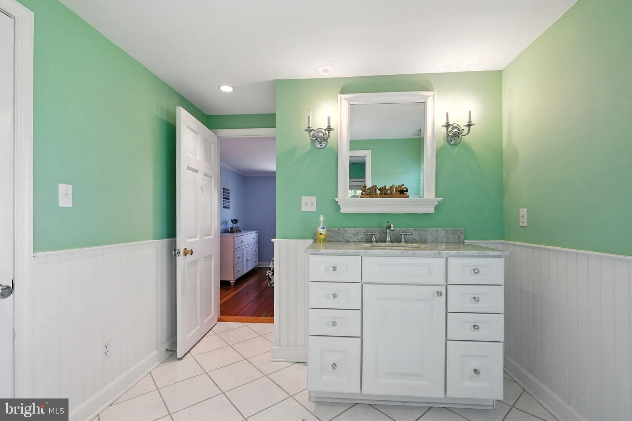 SOLITUDE - Residential