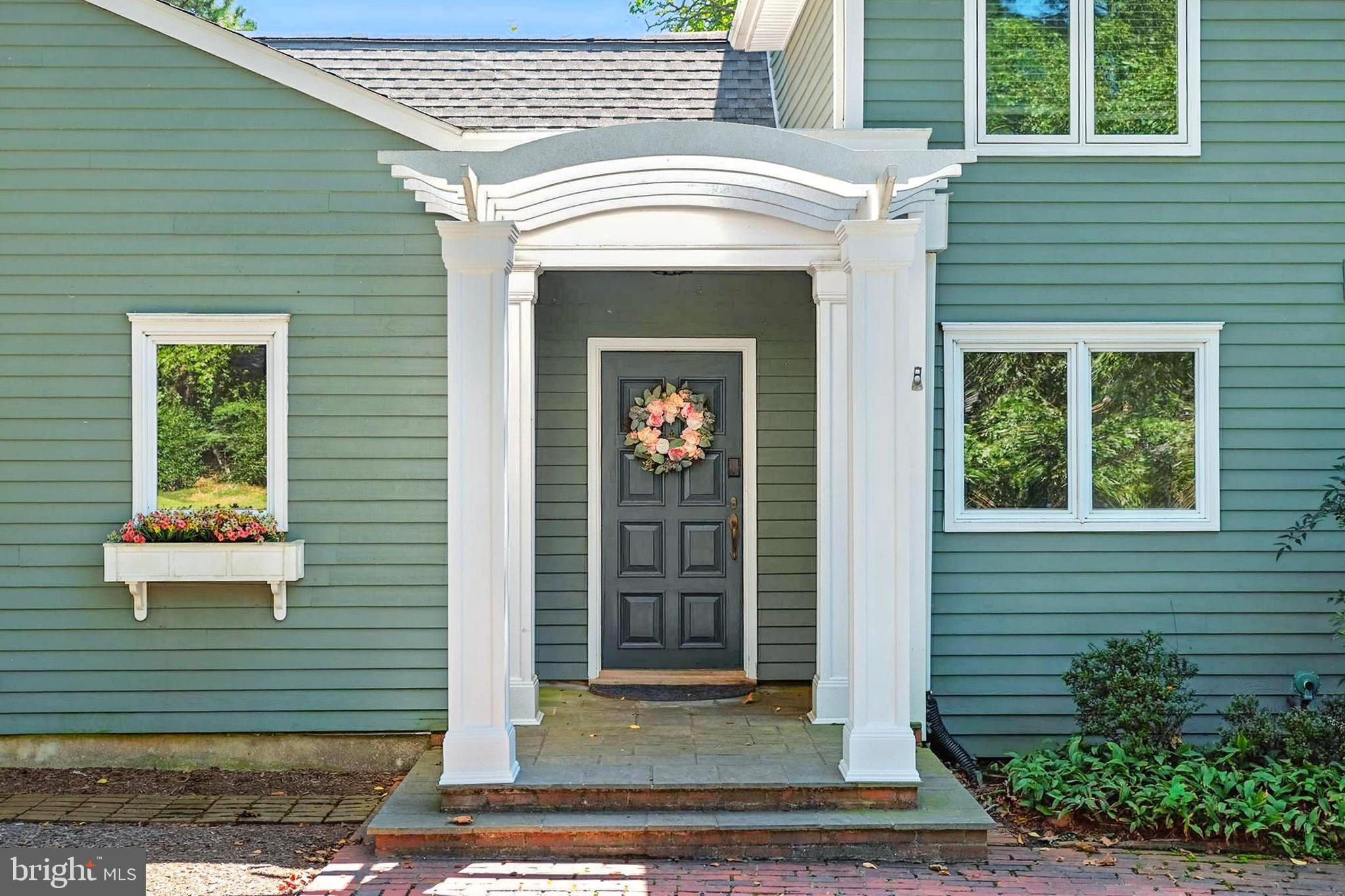 SOLITUDE - Residential