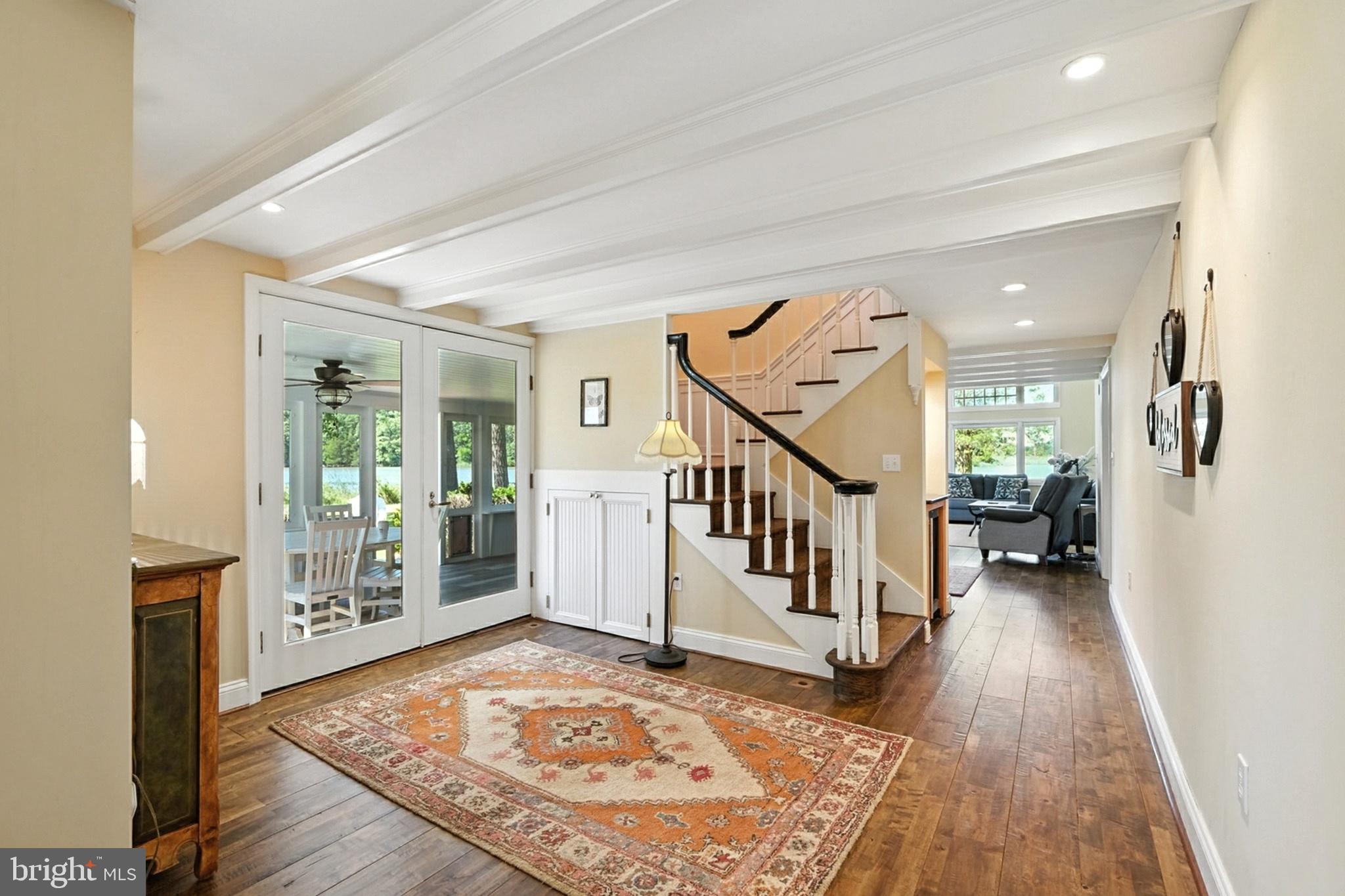 SOLITUDE - Residential