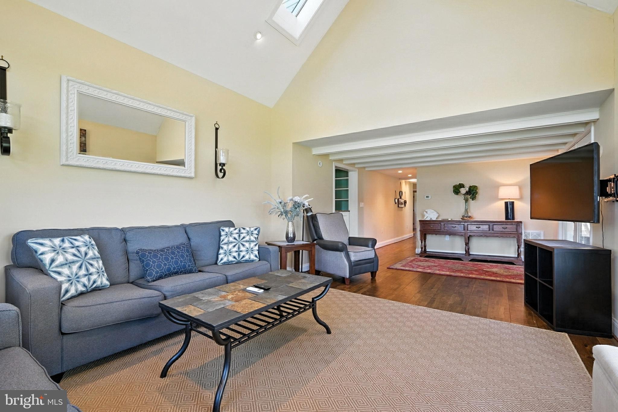 SOLITUDE - Residential