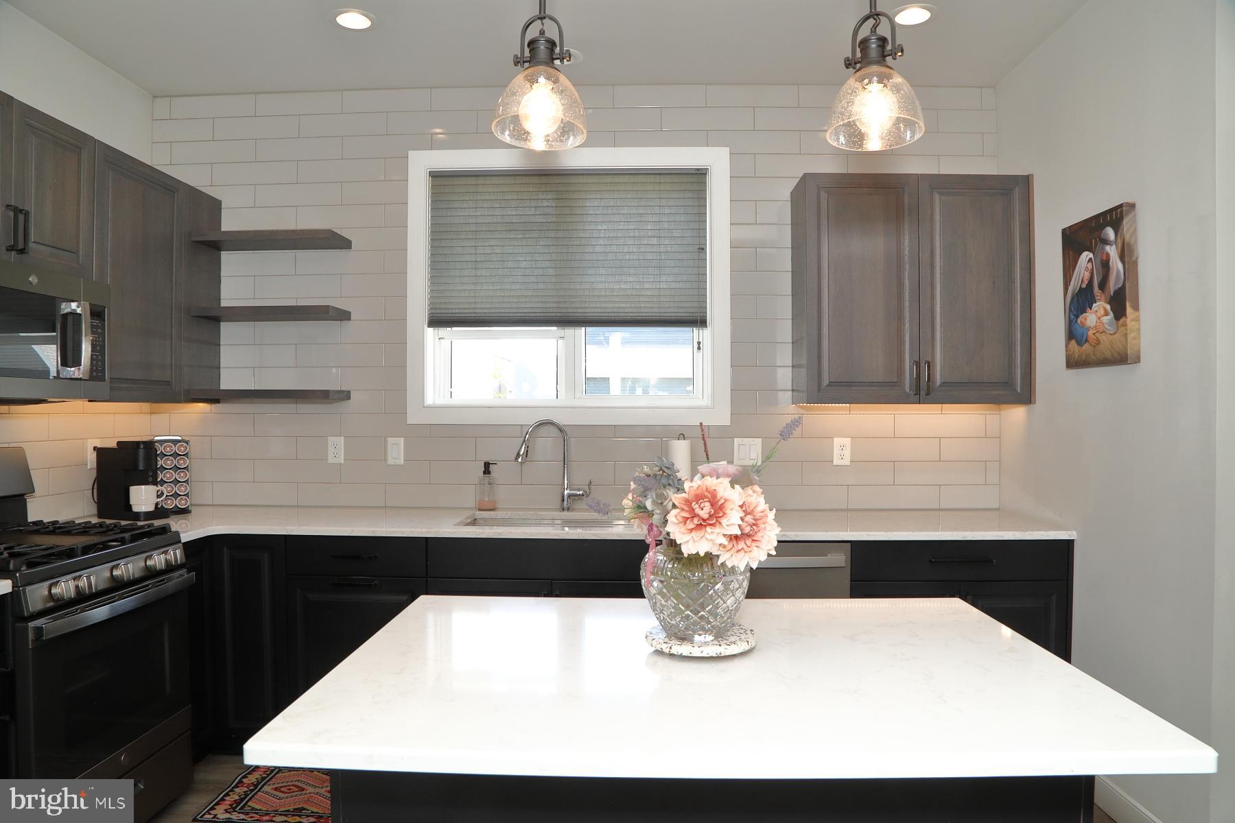 THE GABLES AT ELM TREE - Residential