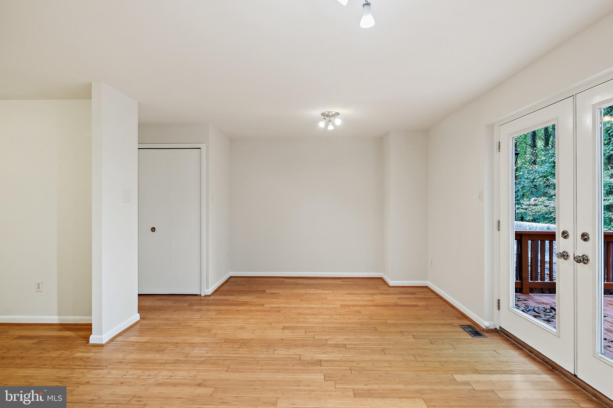 VILLAGE OF HICKORY RIDGE - Residential Lease